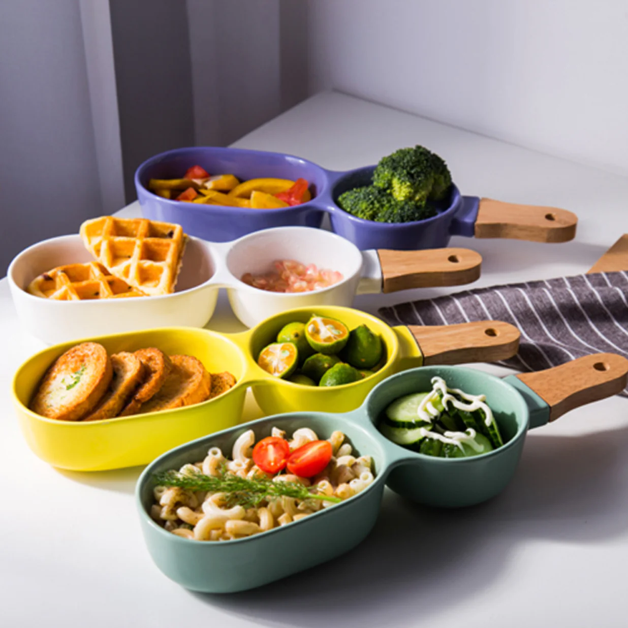 Merry 2 Part Chip and Dip Bowl 500 ml - Image 4