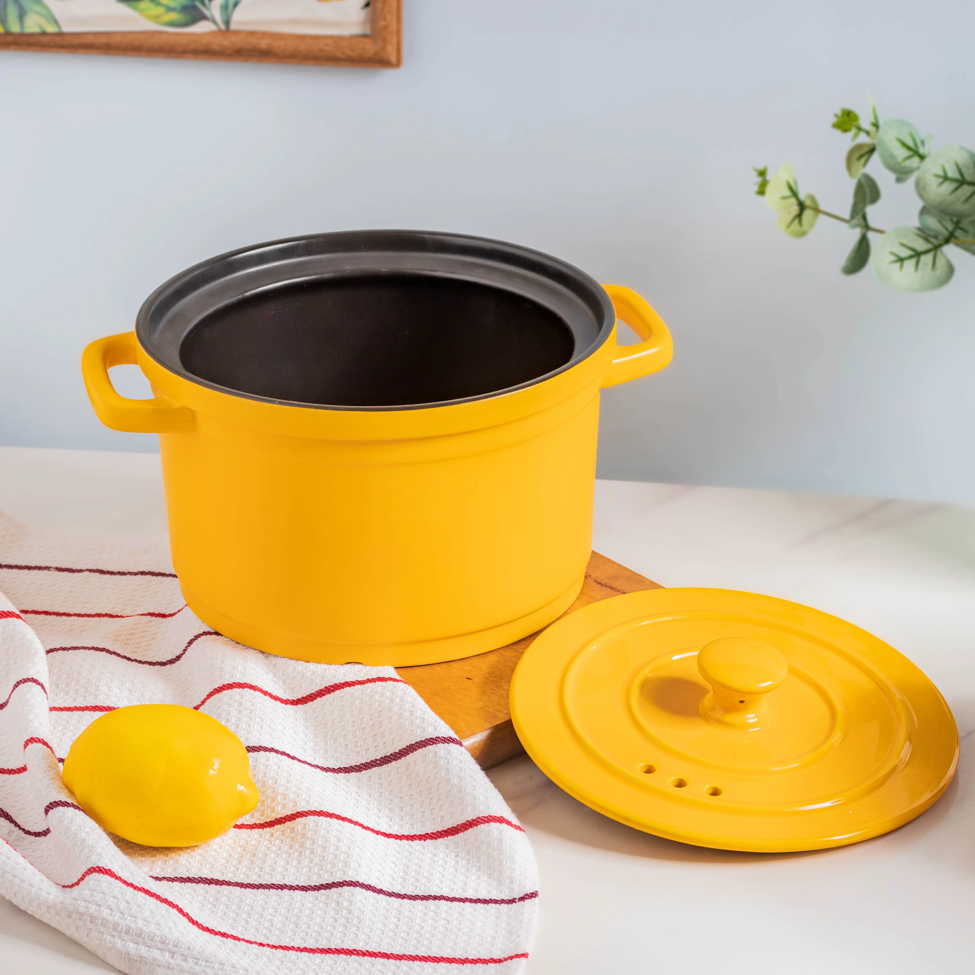 Big Cooking Pot With Lid - Image 6