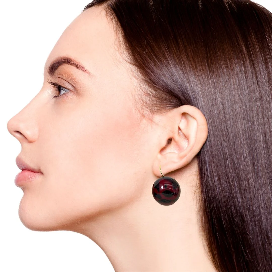 Abstract Patterned Maroon Bead Earrings - Image 5