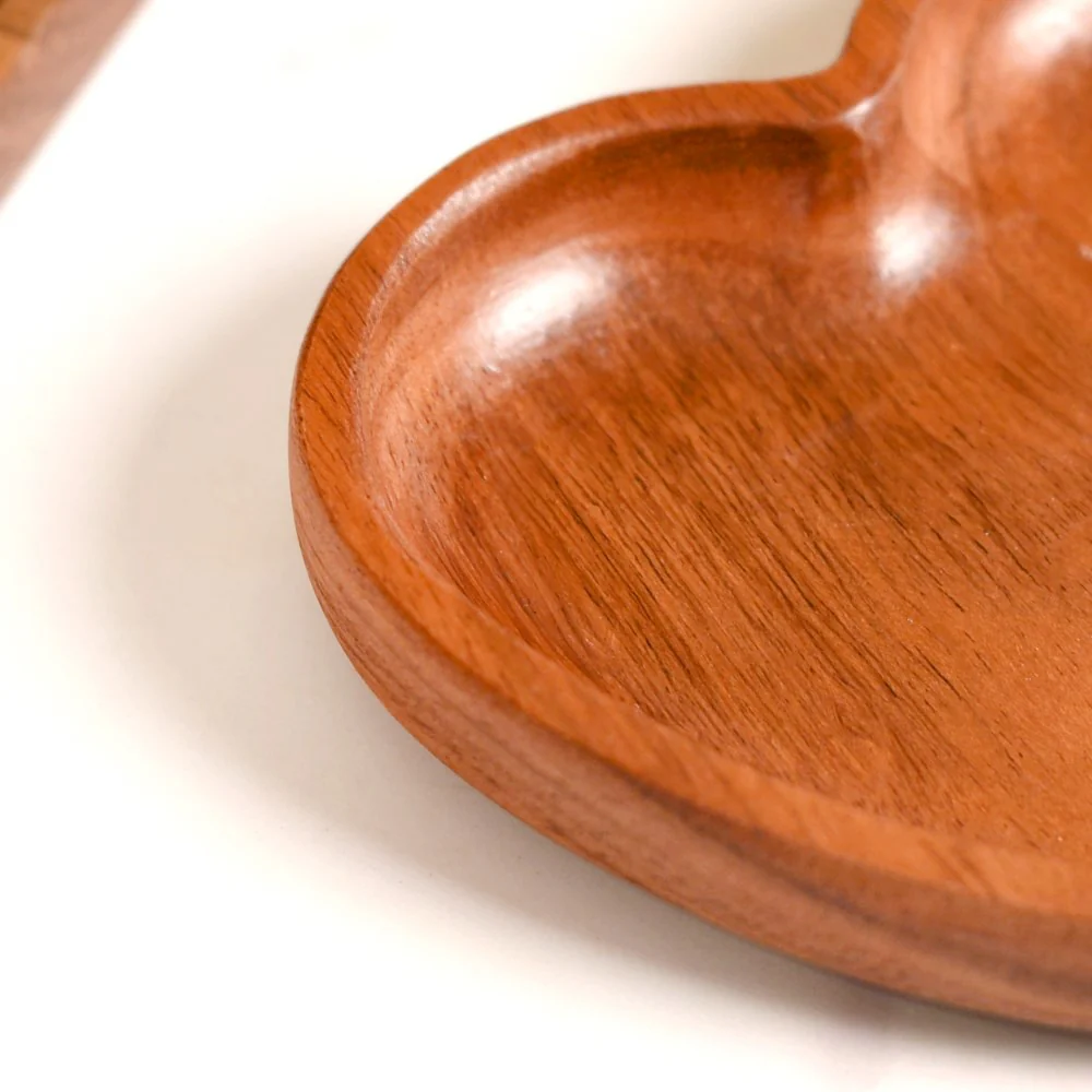 Acacia Wood Heart Dessert Plate 6 Inch - Image 8