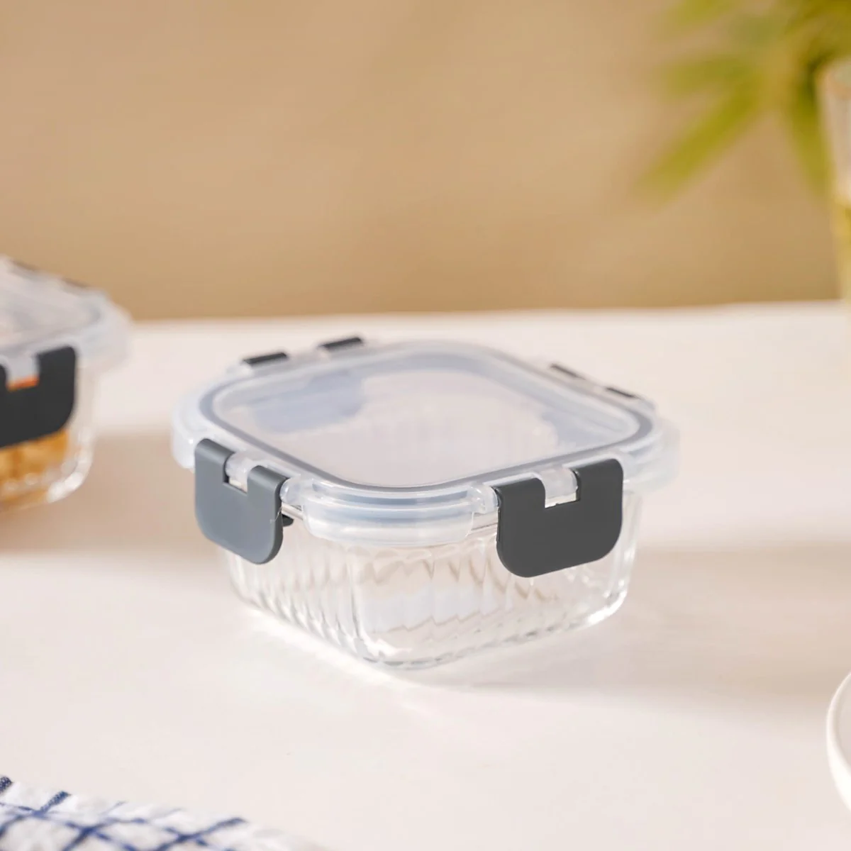 Airtight Glass Food Storage Container Set Of 2 Fluted 300ml - Image 8
