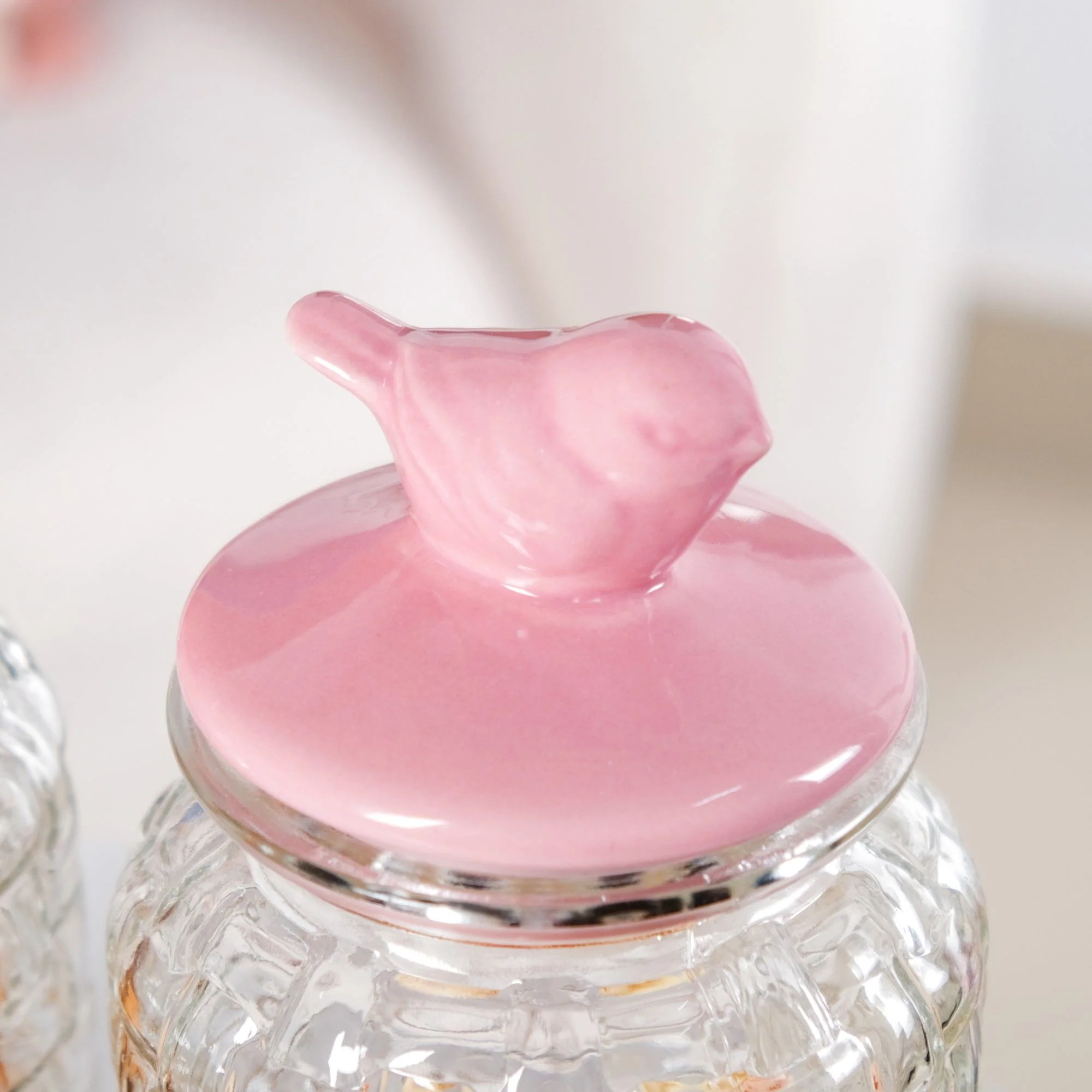 Airtight Glass Jar With Pink Bird Ceramic Lid Set Of 2 1300ml - Image 9