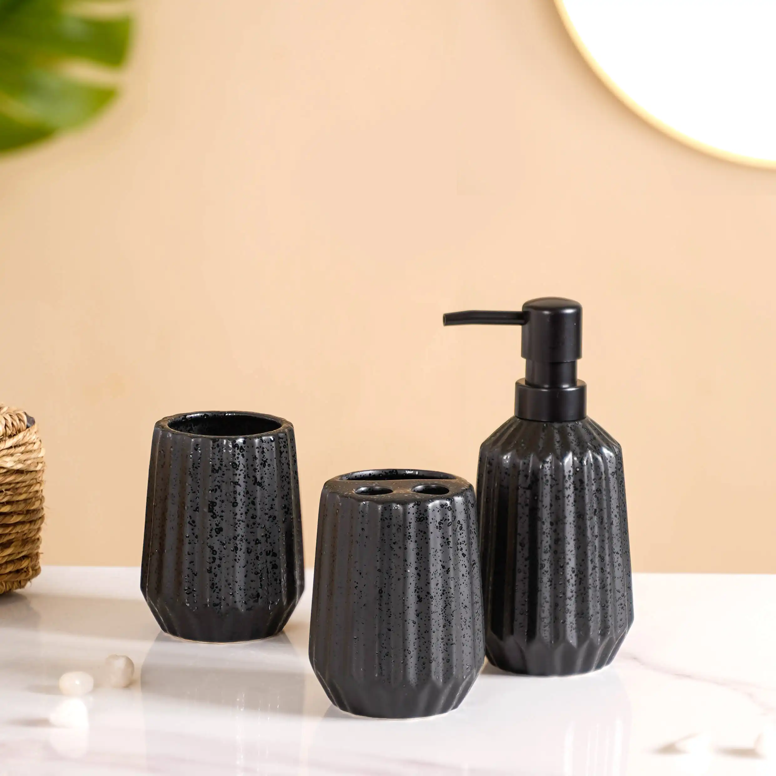 All Black Ceramic Bathroom Set Of 3 - Image 3