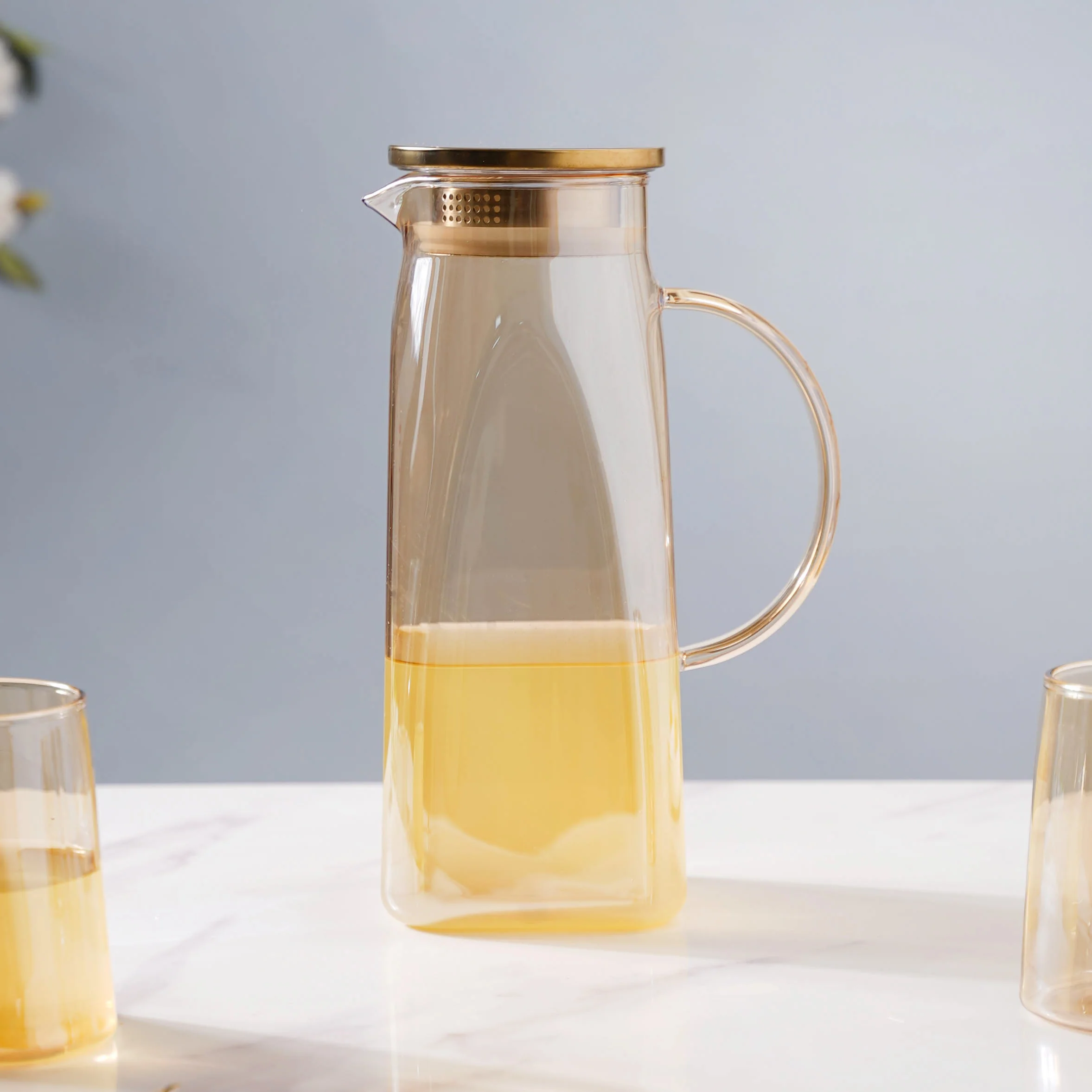 Amber Glass Jug and 4 Cups Set - Image 3