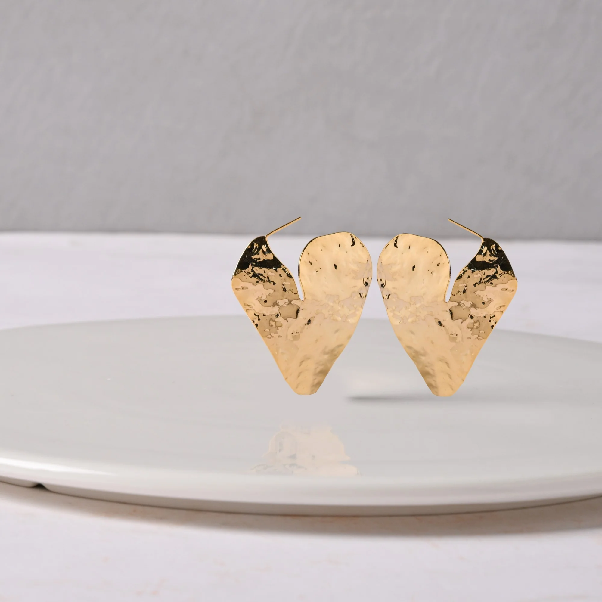Amour Textured Heart Earrings - Image 2