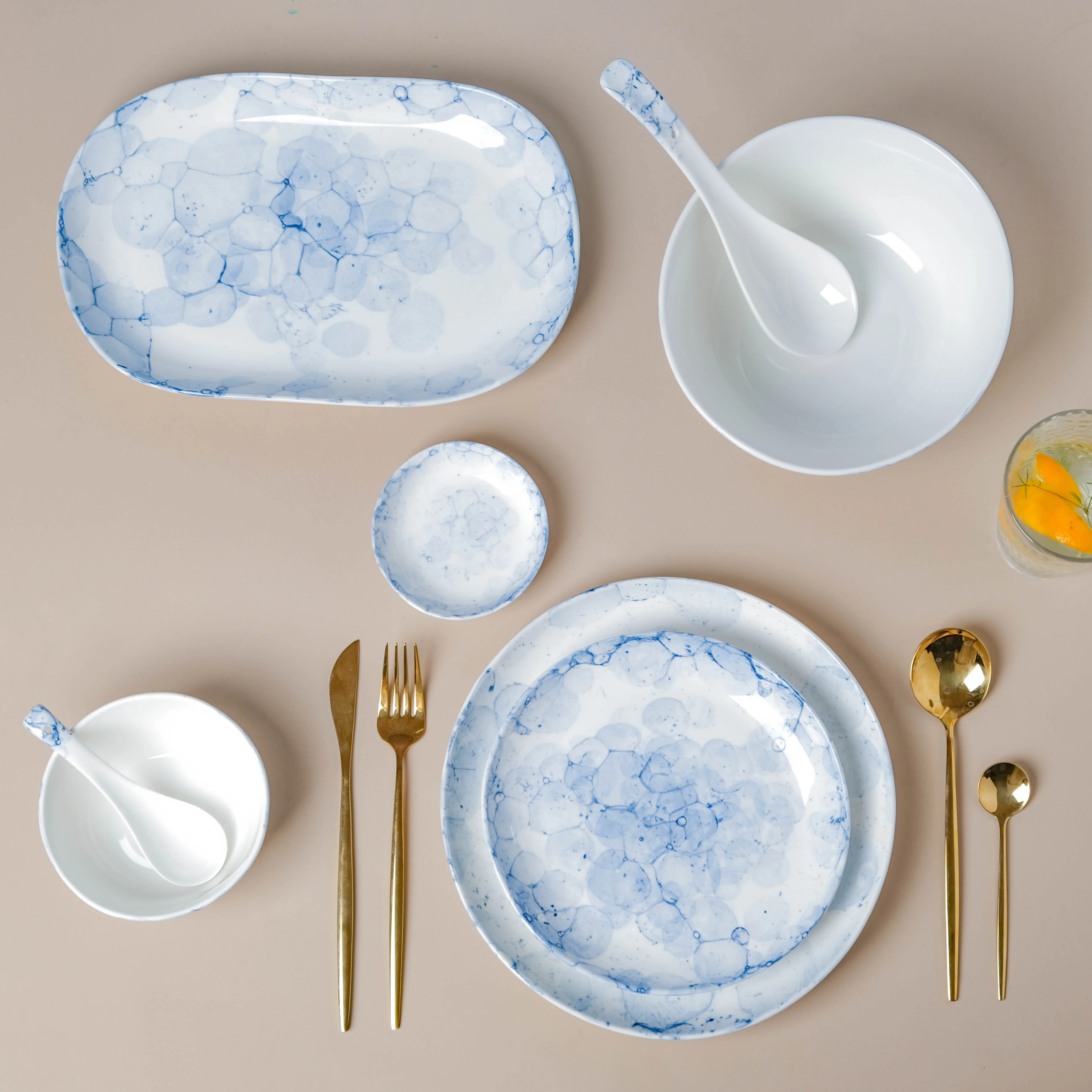 Amusant 35 Piece Dinner Set For 6 - Image 2