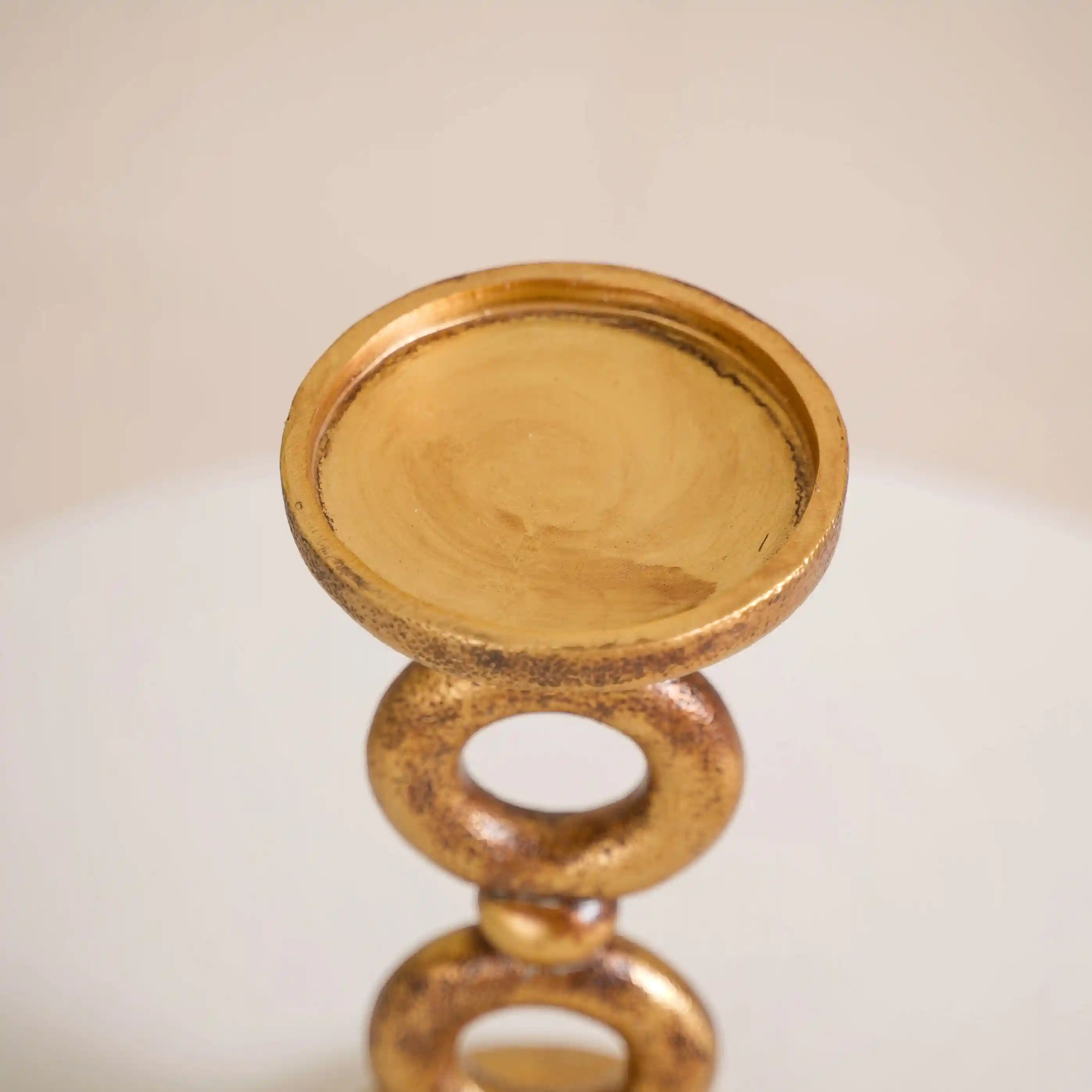 Antique Finish Rings Candle Stand Gold - Image 8