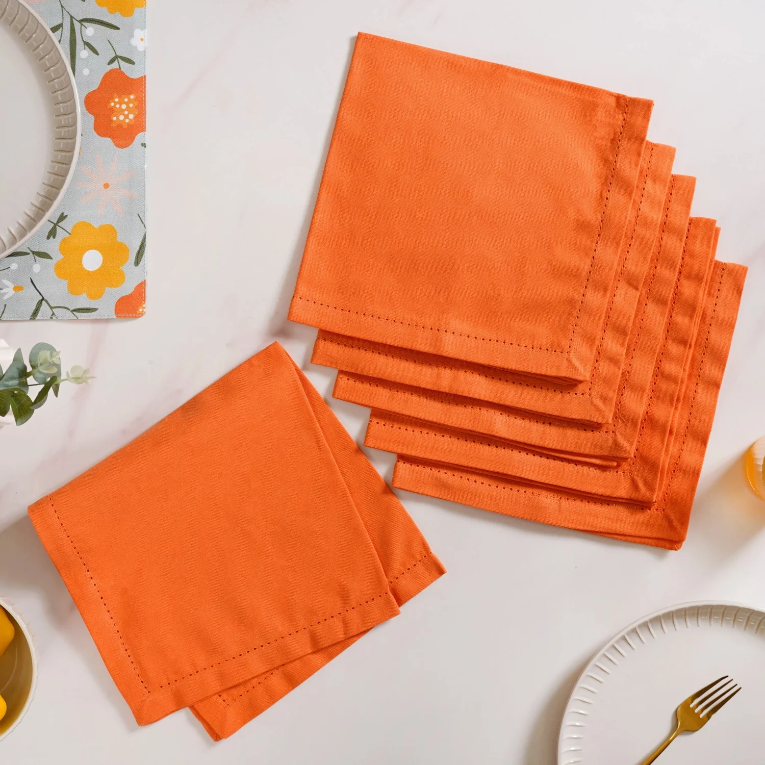 Arancia Complete Table Linen Set With Mats Napkins Runners And Table Cloth - Image 7