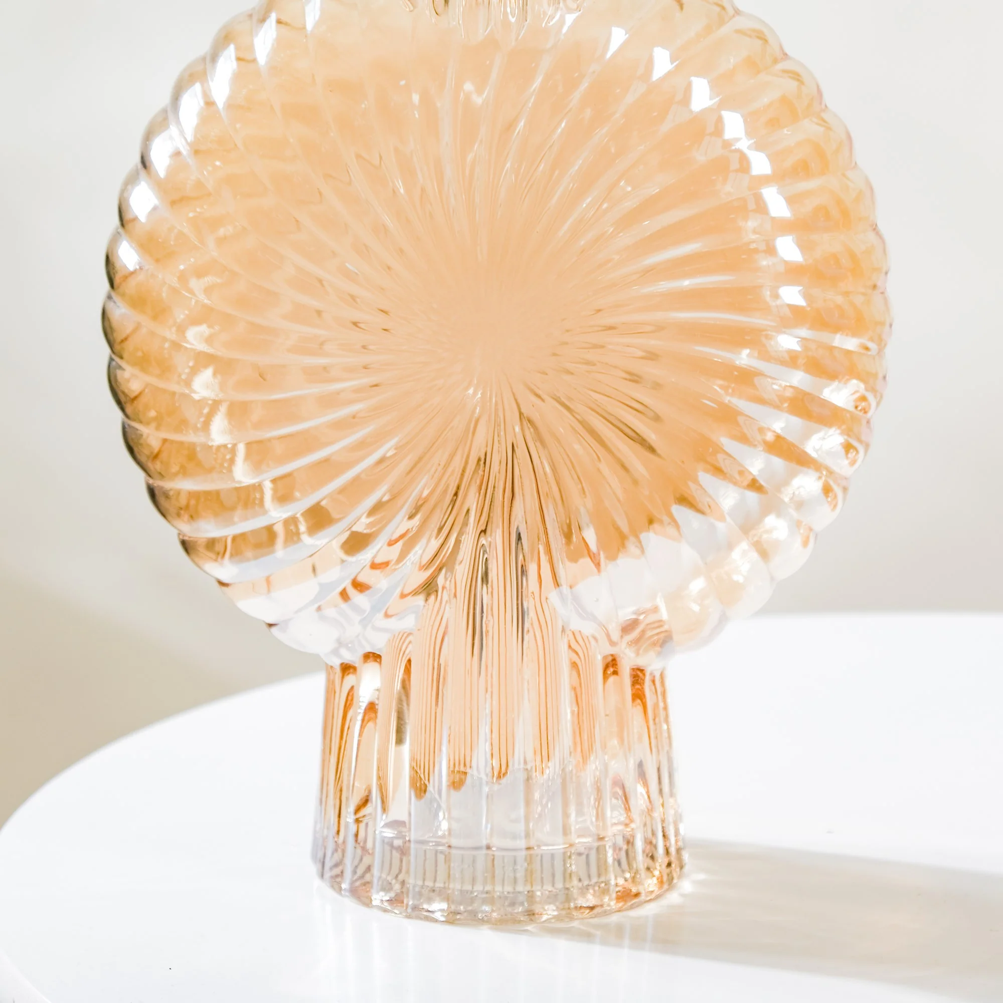 Armadillo Glass Vase Amber Large - Image 6
