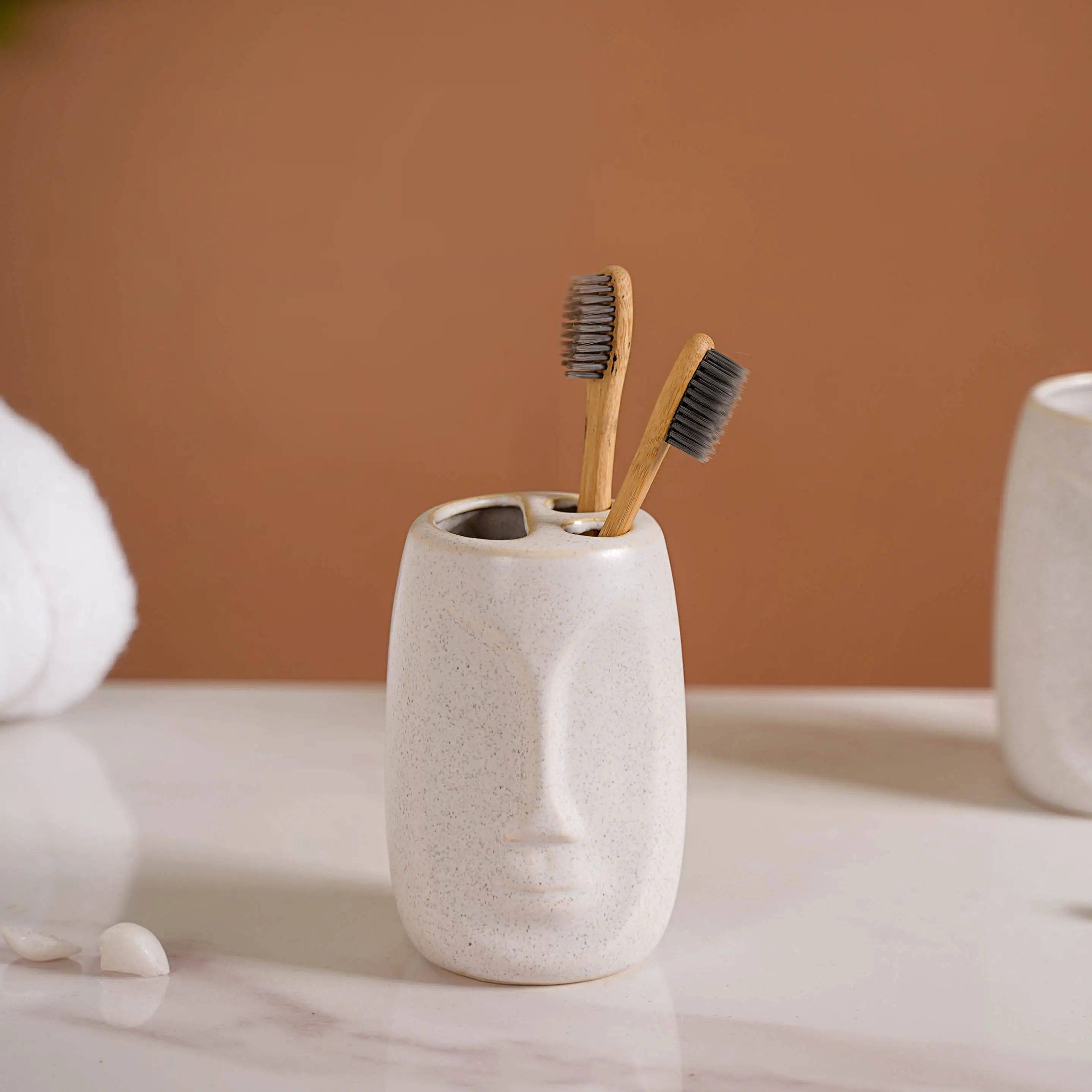 Art Face Bath Set Of 3 - Image 13