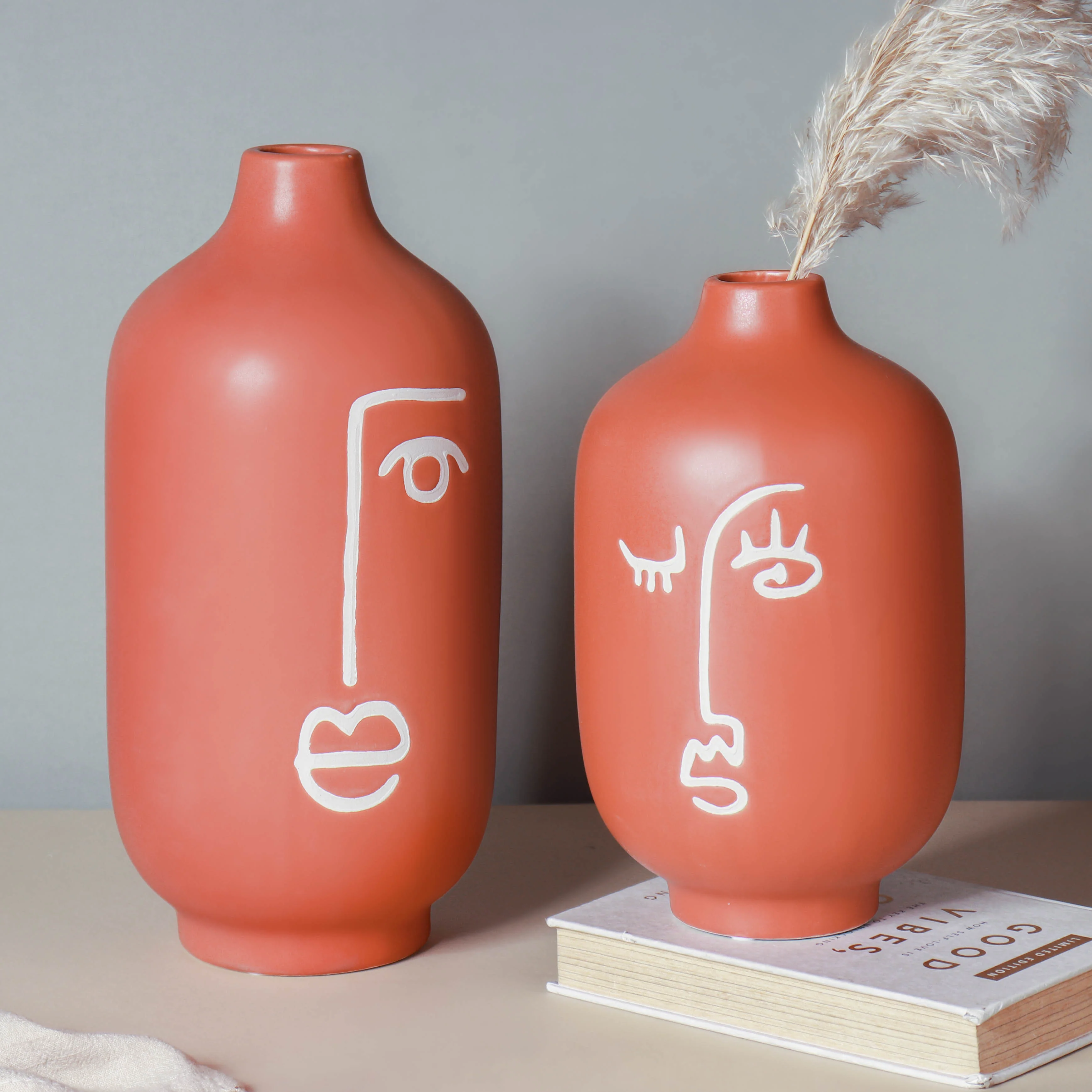 Artistic Face Vase Small - Image 10