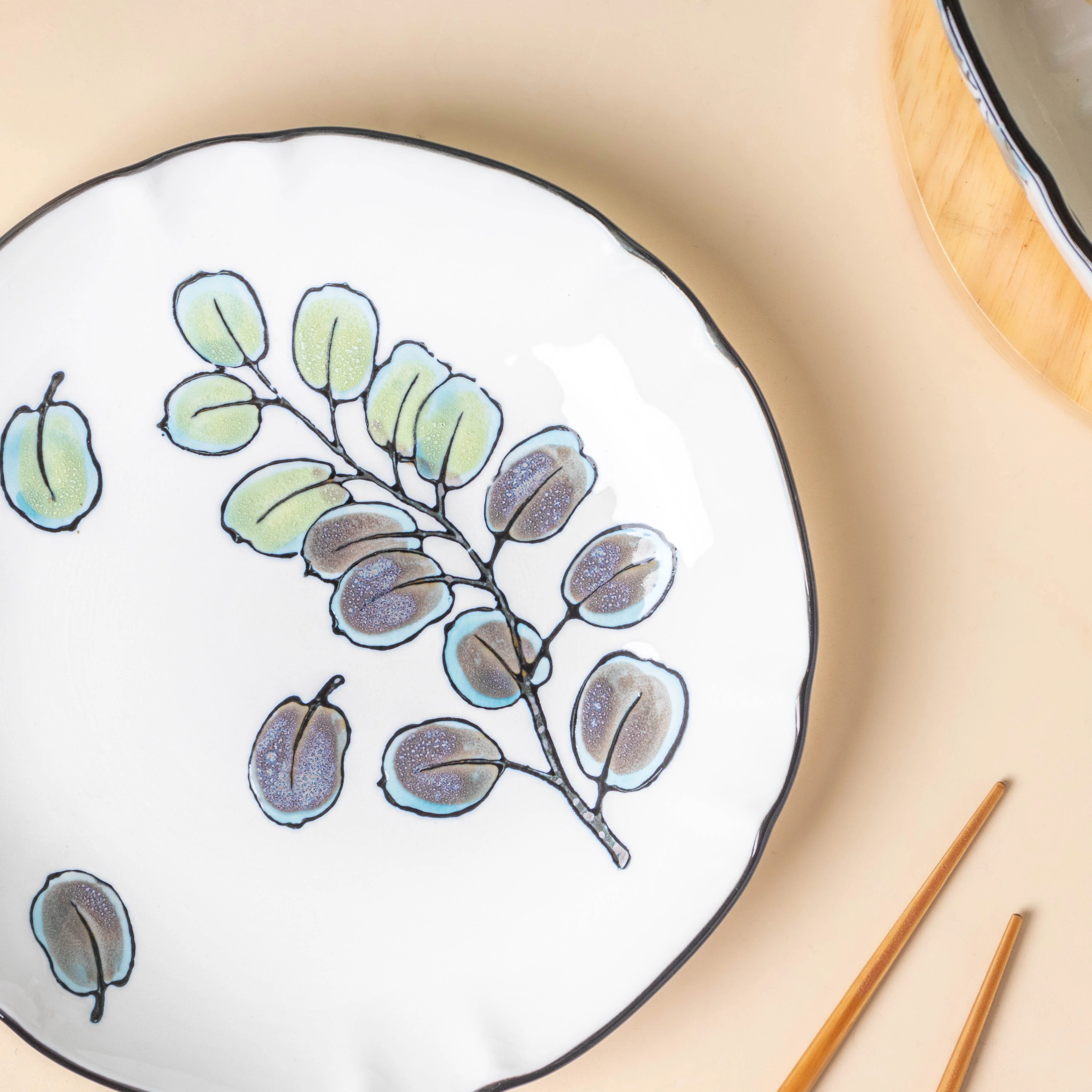 Aspen Leaves Snack Plate 7.5 Inch - Image 4