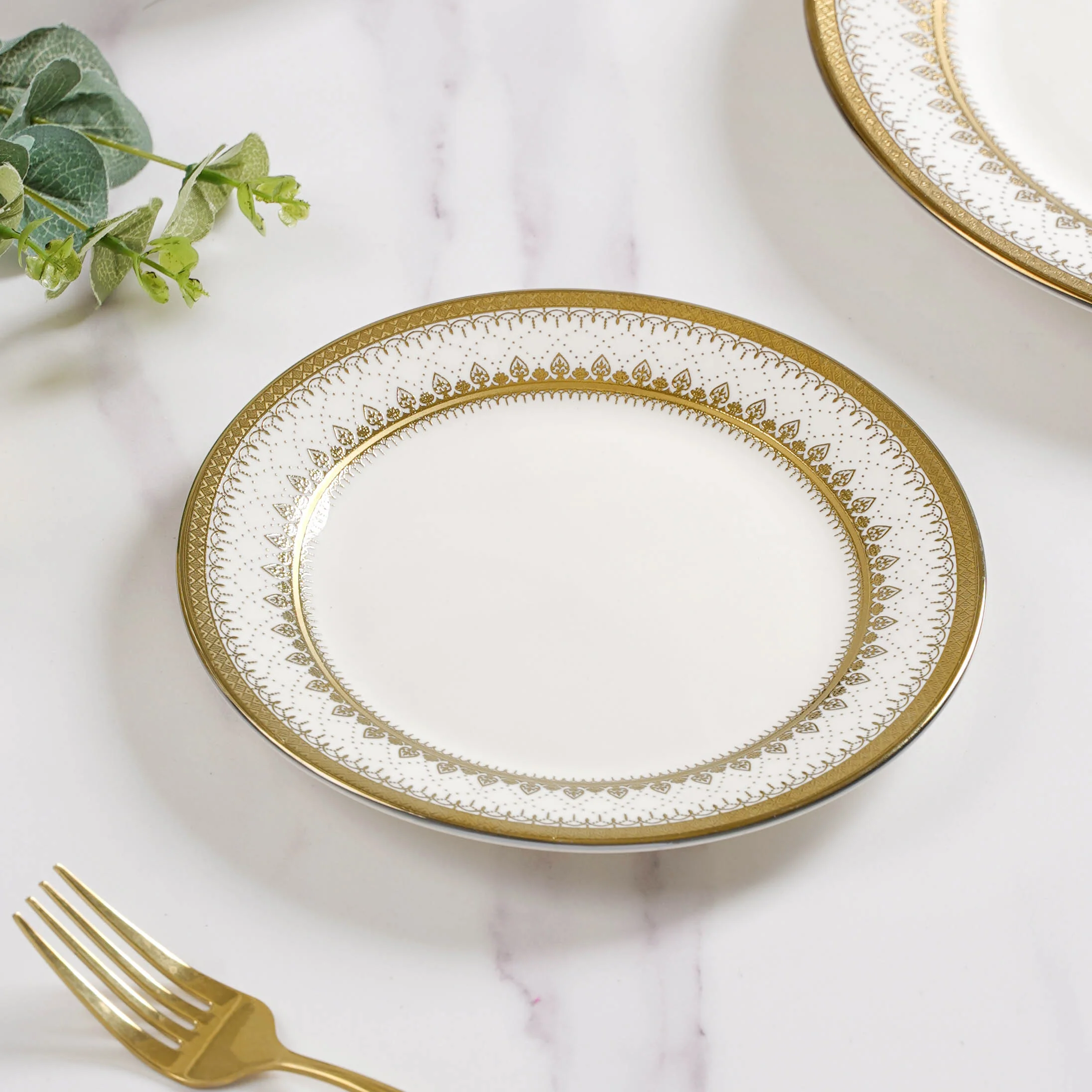 Aurelea 33 Piece Dinnerware For 6 - Image 9