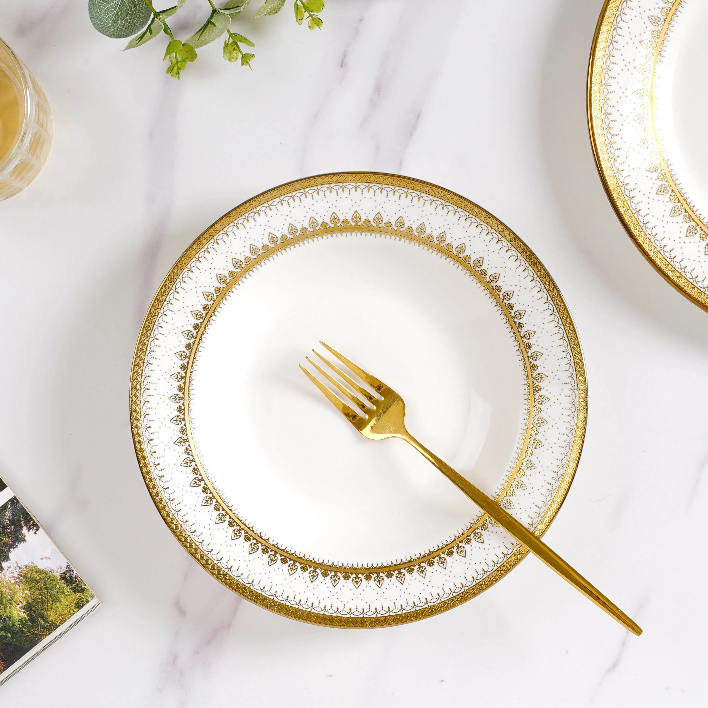 Aurelea Festive Pasta Plate - Image 3