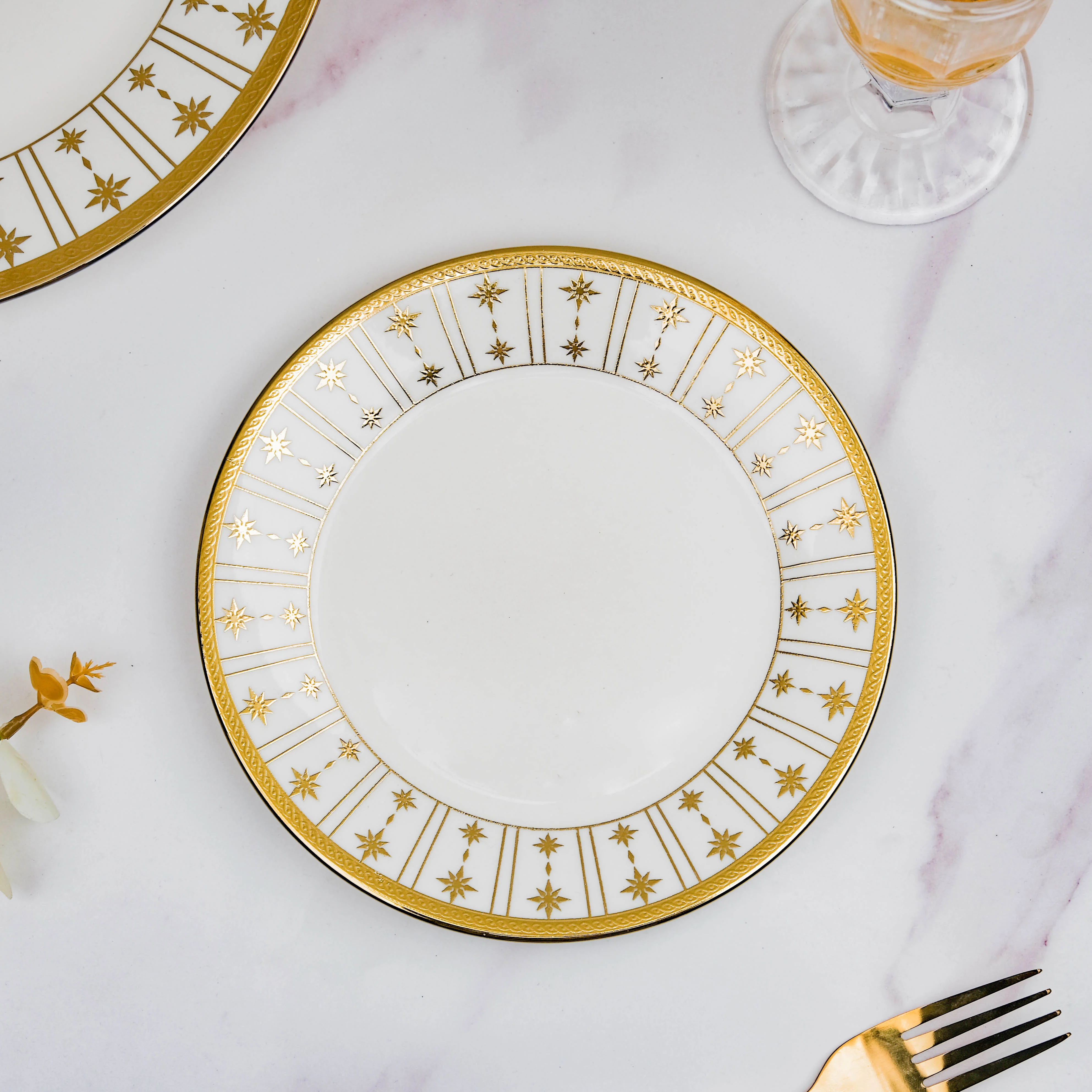Aurelea Star Salad Plate - Image 4