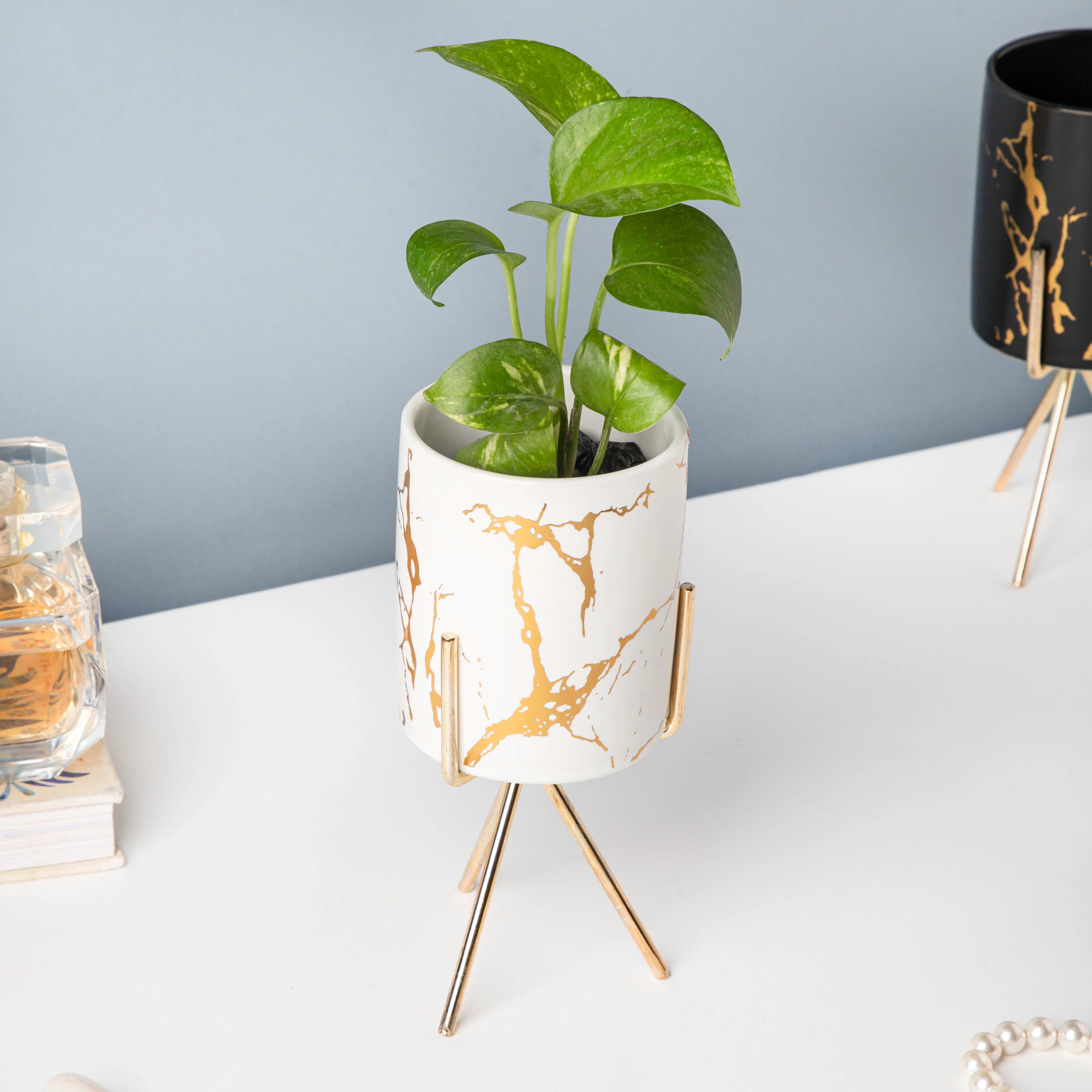 Auric Marble White Planter with Stand Large - Image 2