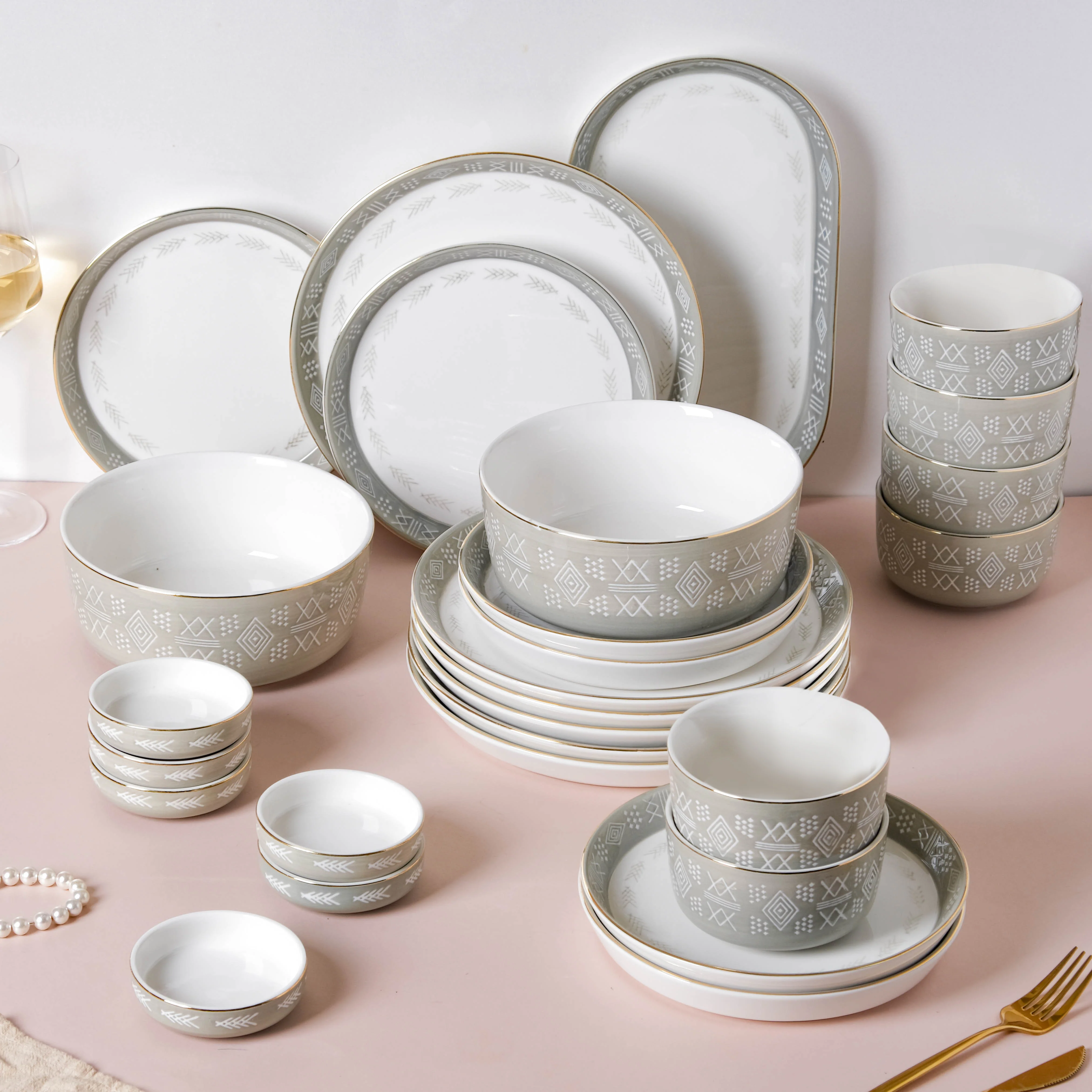 Azo Grey 27 Piece Dinnerware For 6
