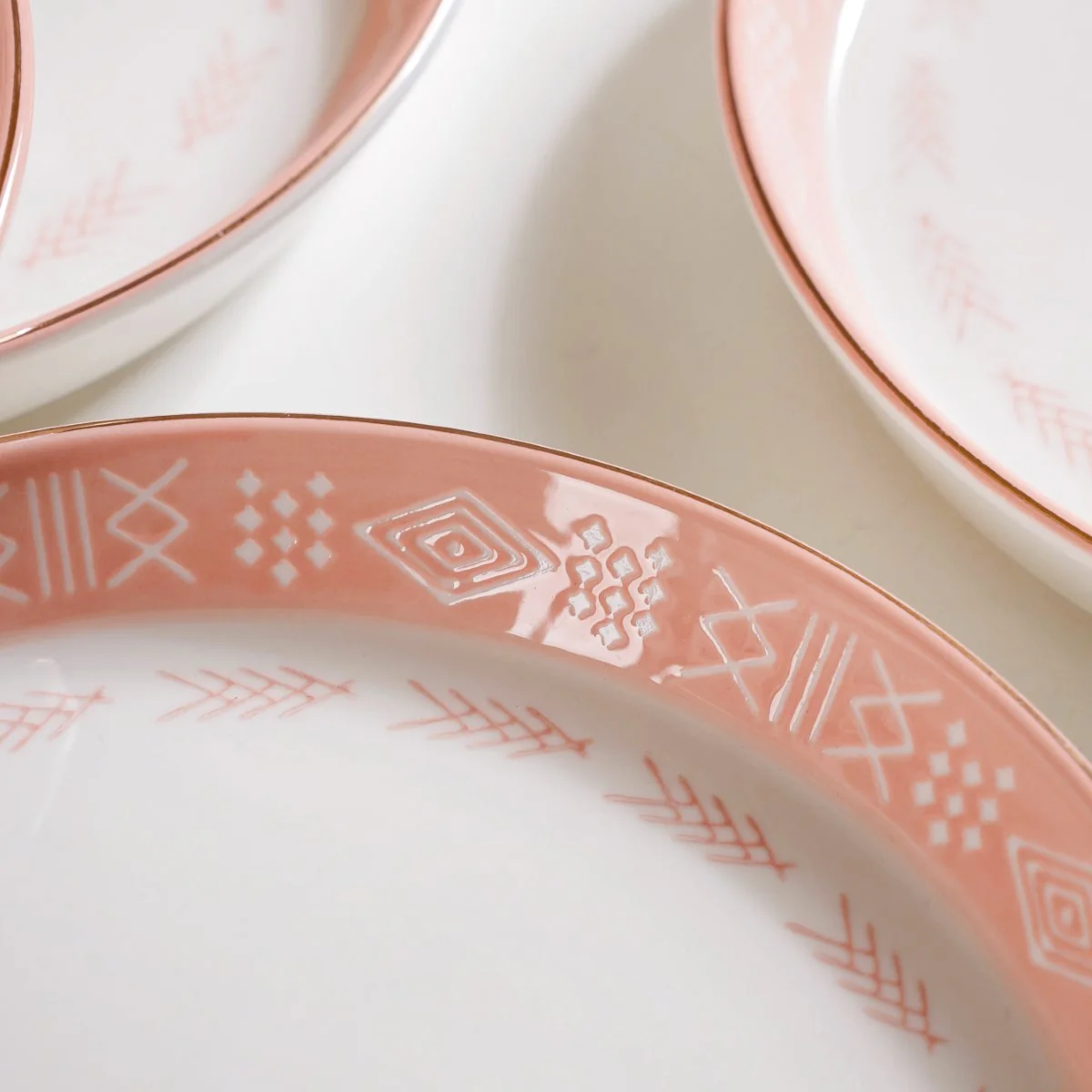 Azo Pink Ceramic Snack Plate Set Of 4 8 Inch - Image 6