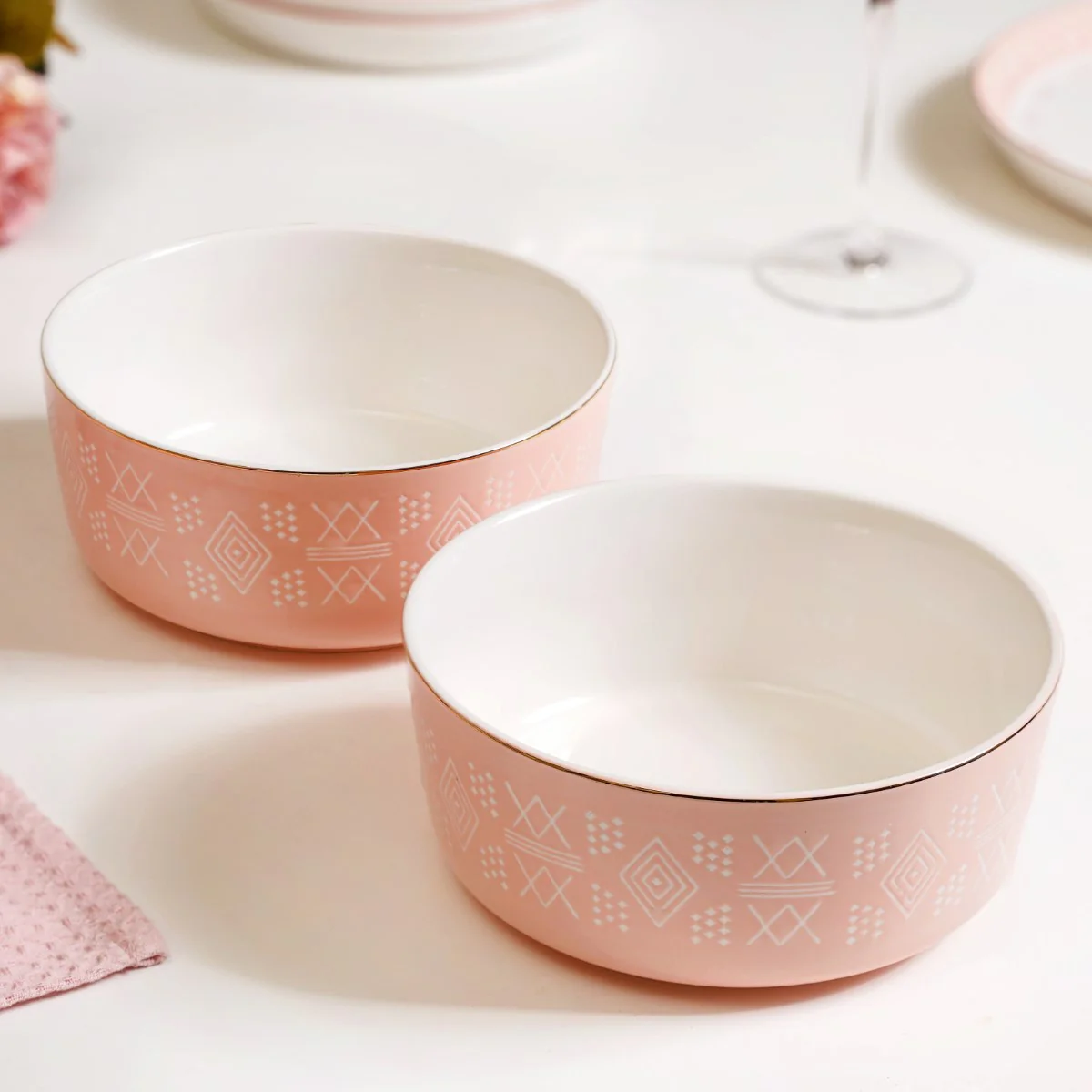 Azo Pink Serving Bowl Set Of 2 1140ml - Image 12