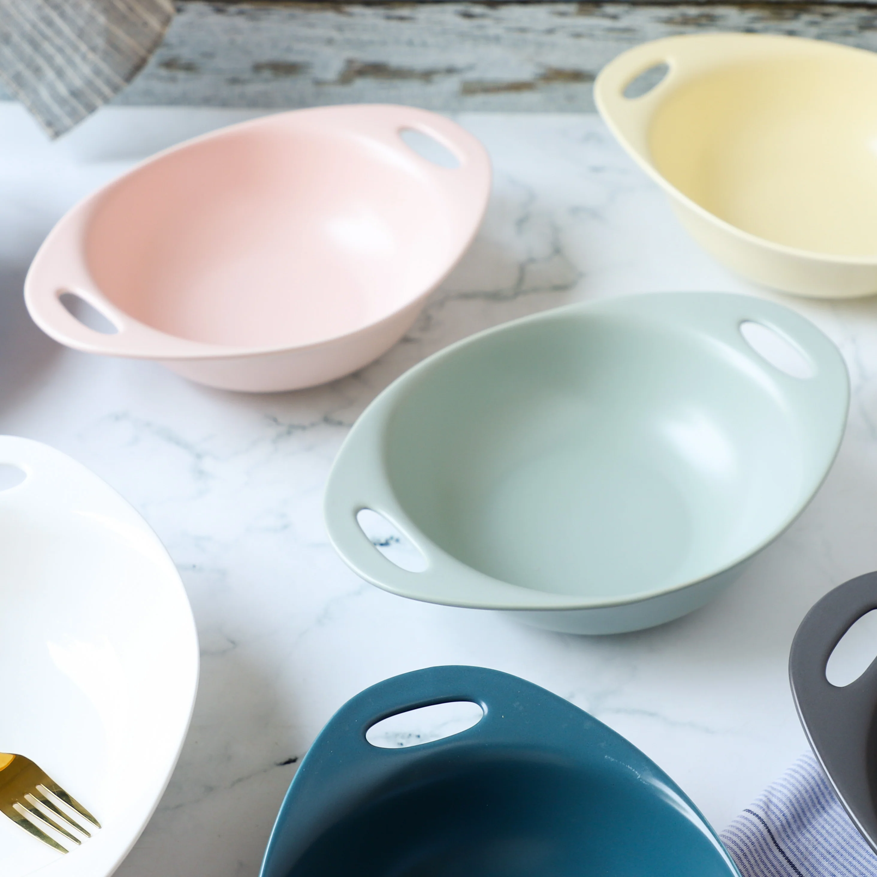 Baking Bowl With Handles Large - Image 13