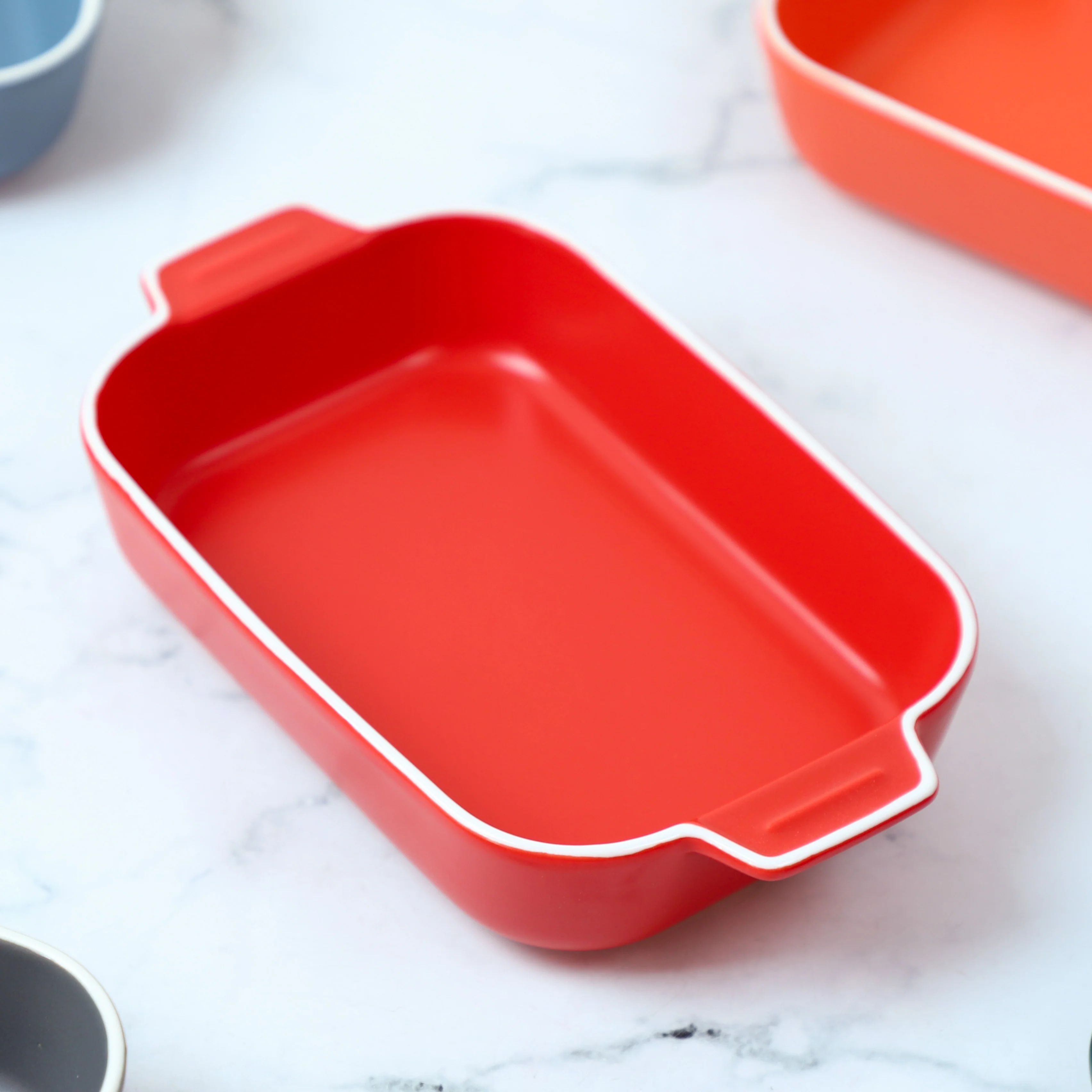 Baking Pan With Handles - Image 15