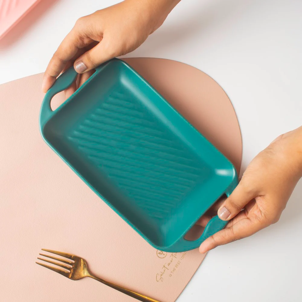 Baking Tray With Handle Green - Image 2