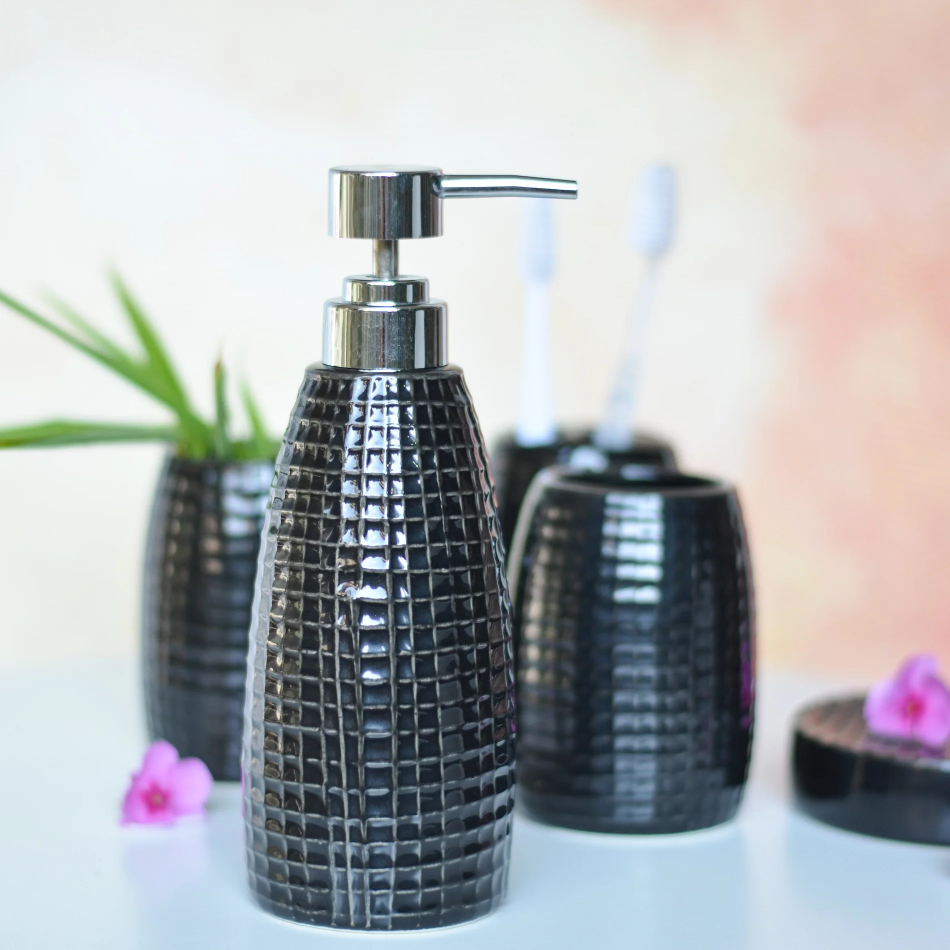 Bath Accessories Set - Image 5