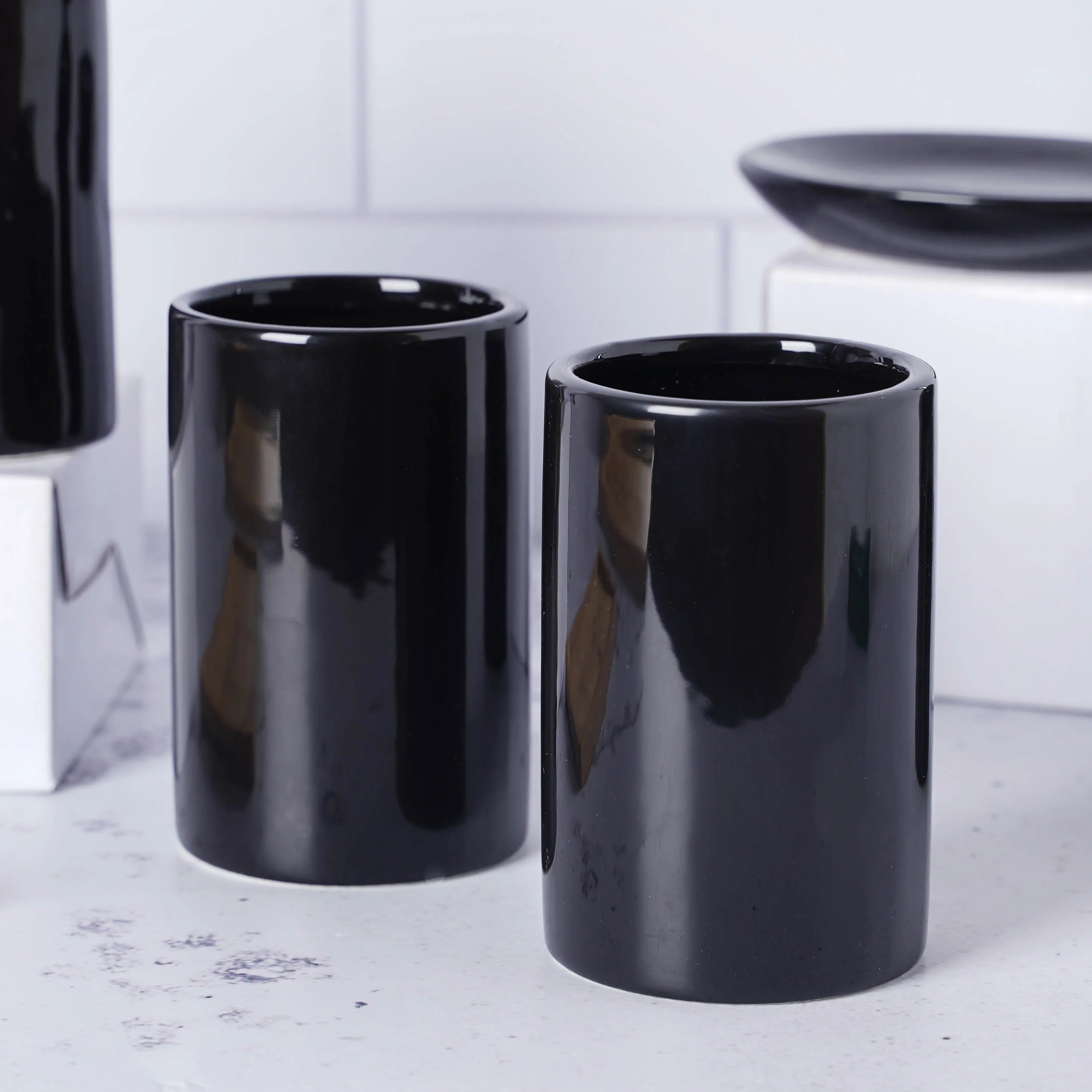 Bathroom Set of 5 - Image 7