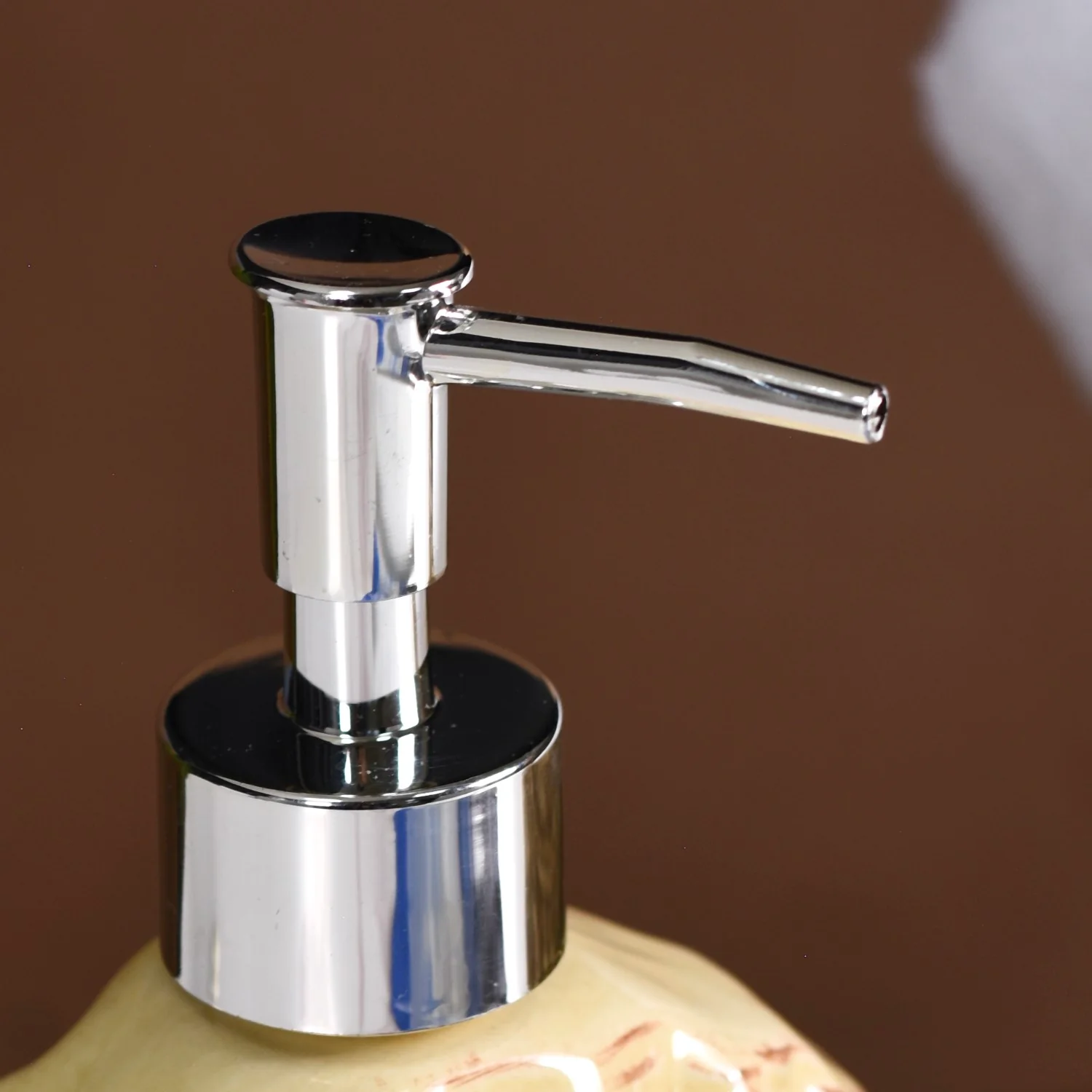 Beach Seashell Ceramic Soap Dispenser - Image 8