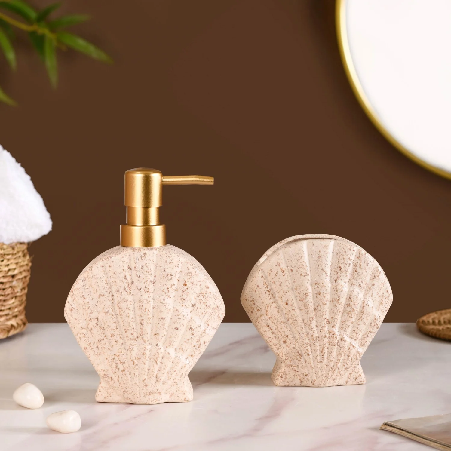 Beach Shell Ceramic Bath Set of 2 Cream Beige - Image 2
