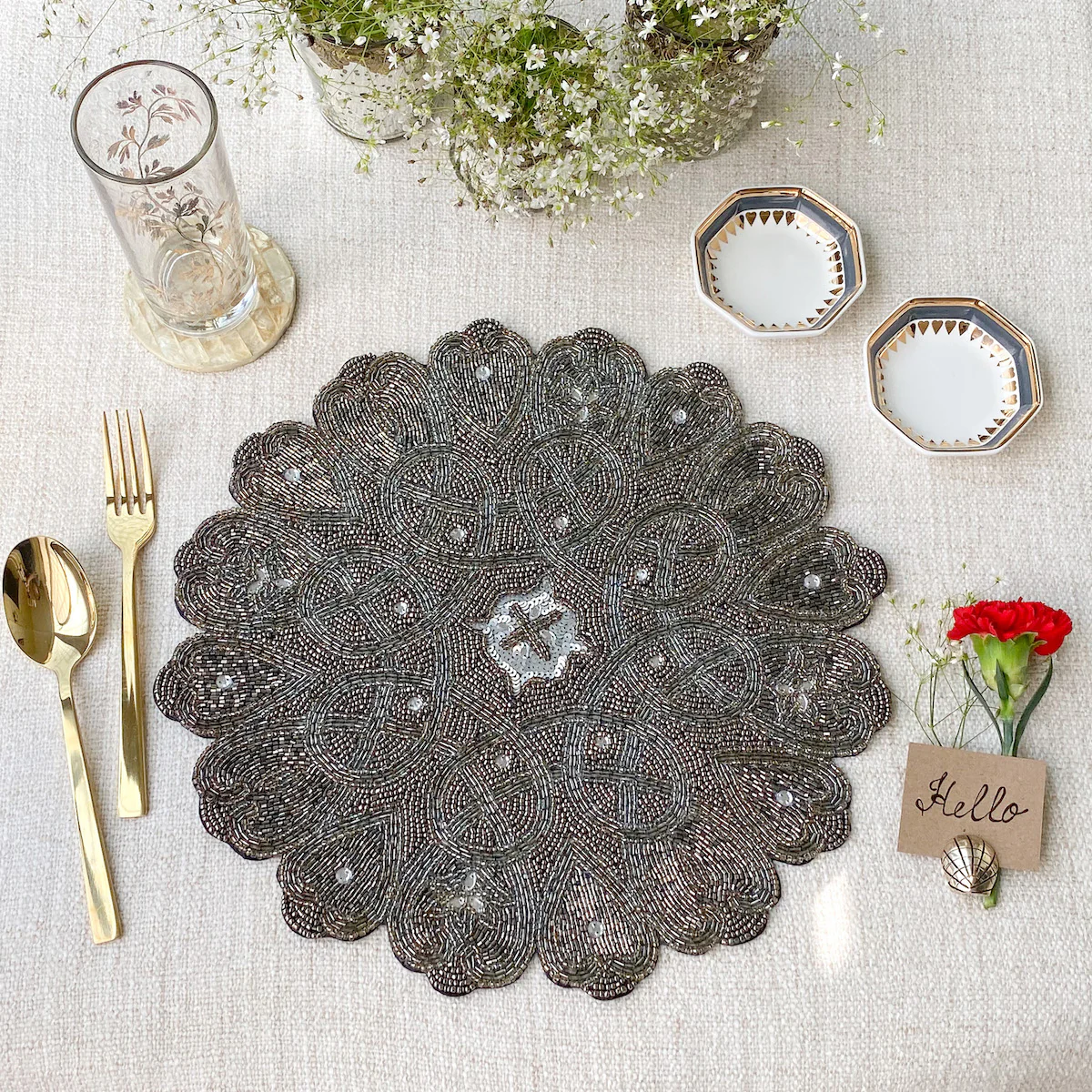 BEADS Pattern Table Mat - Silver - Image 2