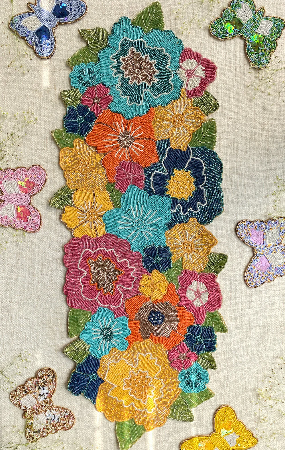 BEADS Floral Runner - Colourful - Image 4