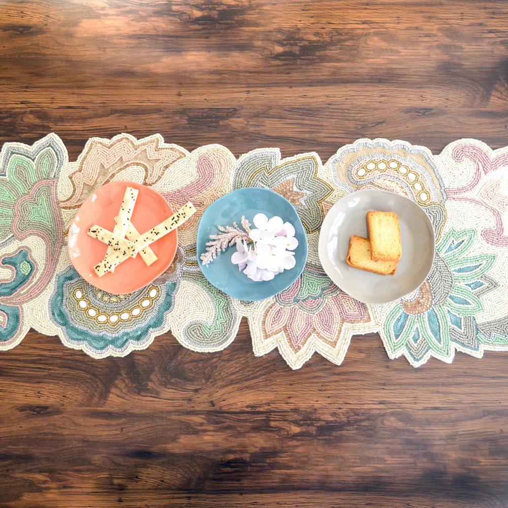 Beads Pastel Flower Runner - Image 7