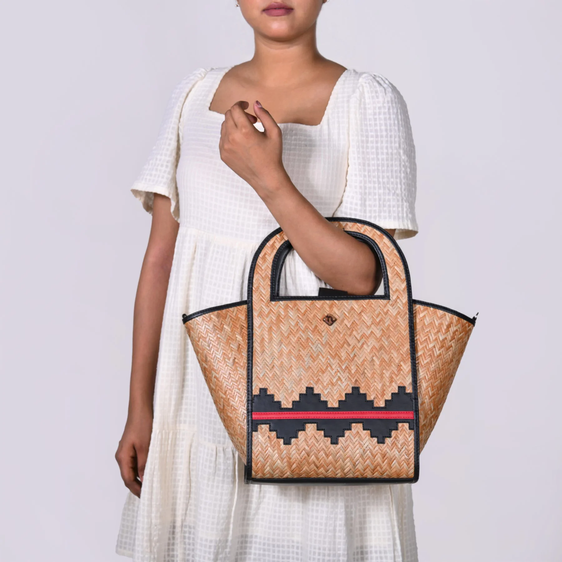 Bengal Weave Shitalpati Tote Bag - Image 3