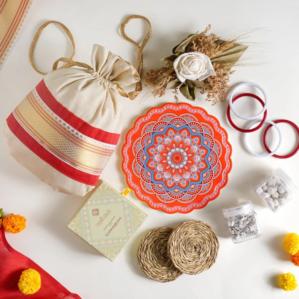Bengali Wedding Gift Hamper Set Of 9 - Image 9