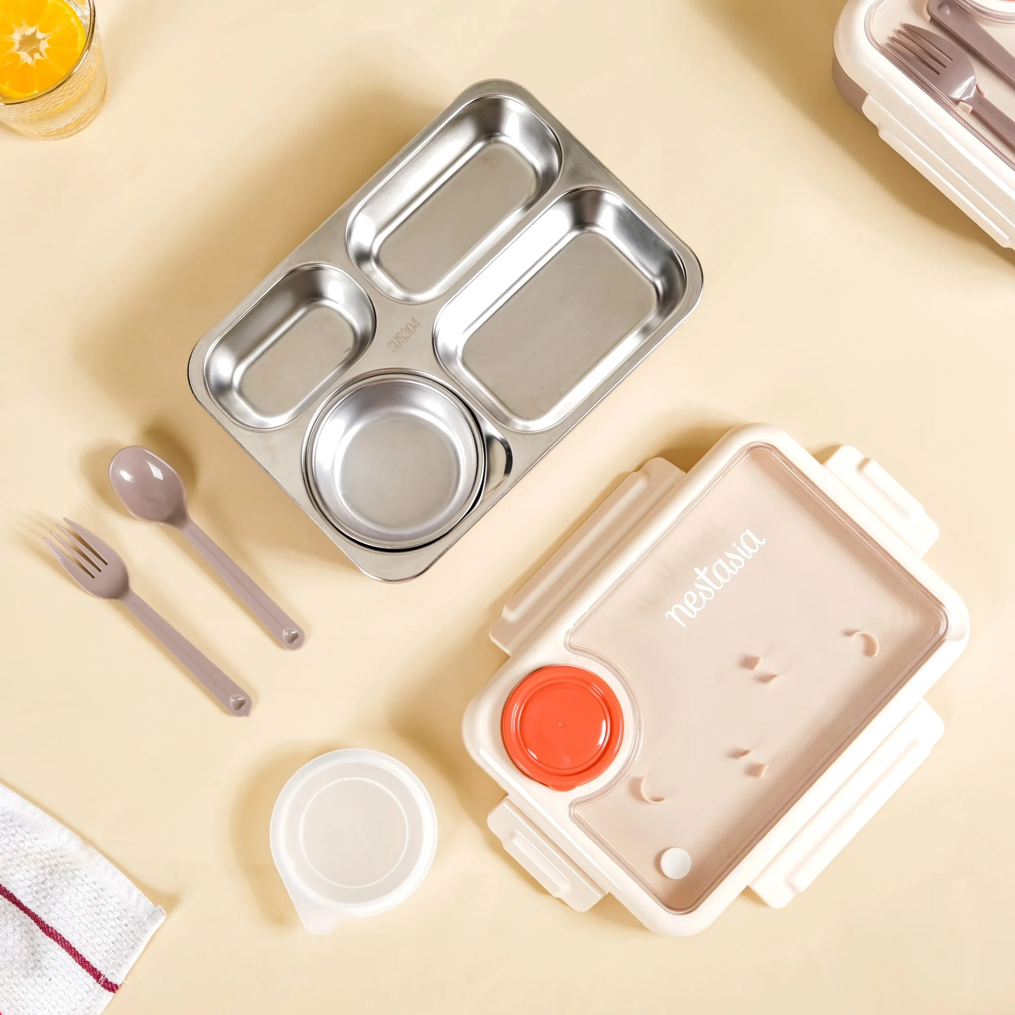 Bento Beige Stainless Steel Insulated Lunch Box For Work 950ml - Image 18