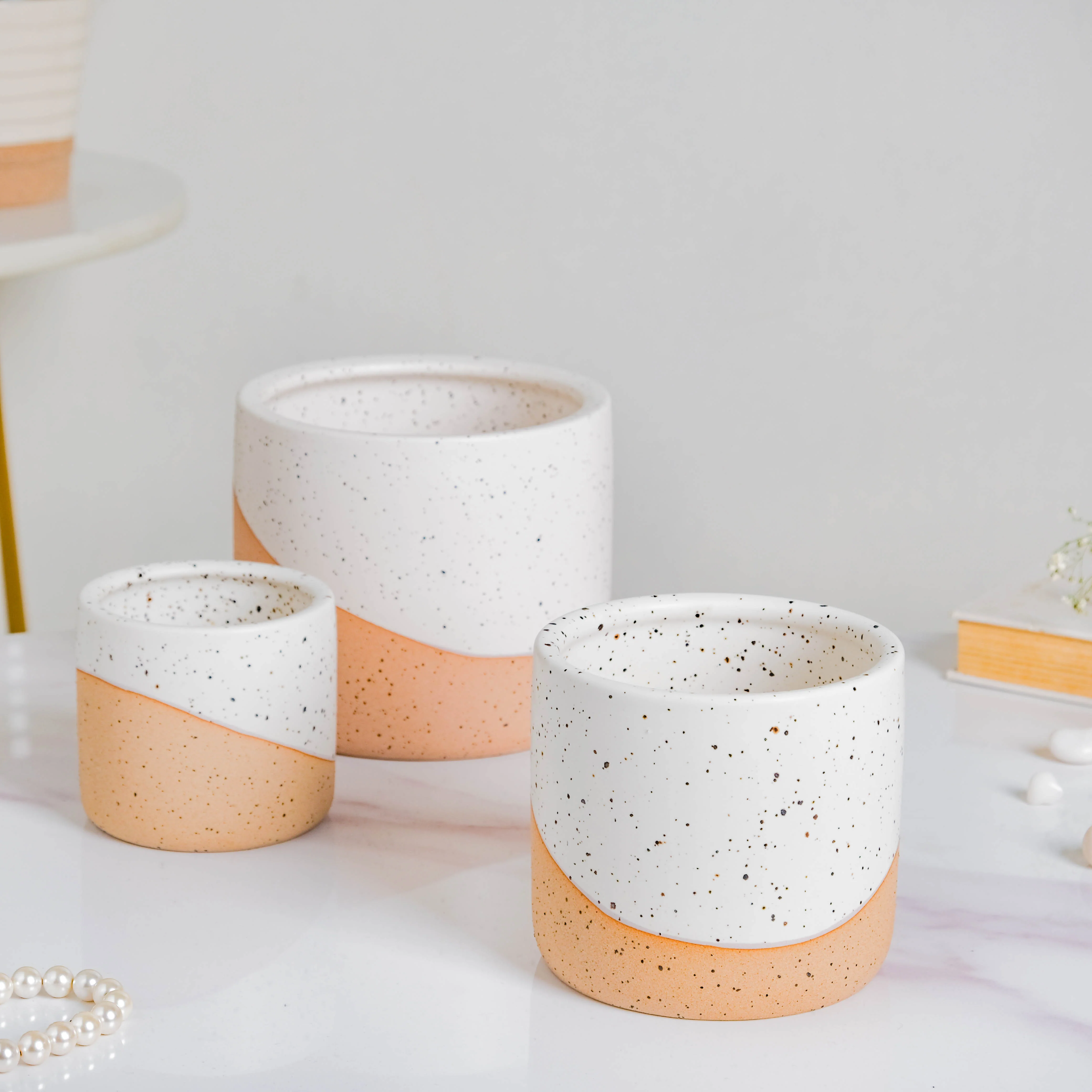 Bicolour Plant Pot Set of 3 - Image 6