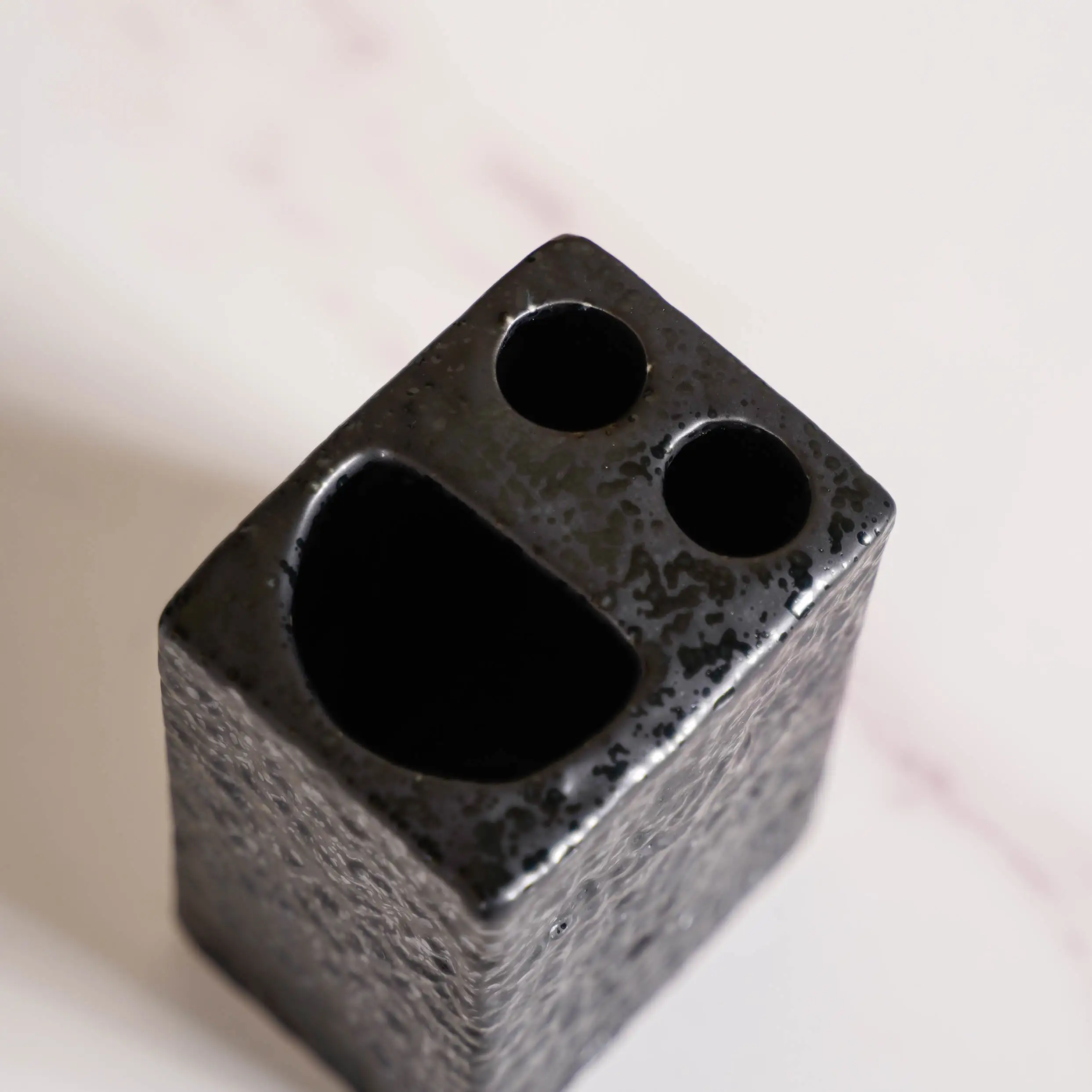 Black Ceramic Bath Set Of 3 Stone Textured - Image 11