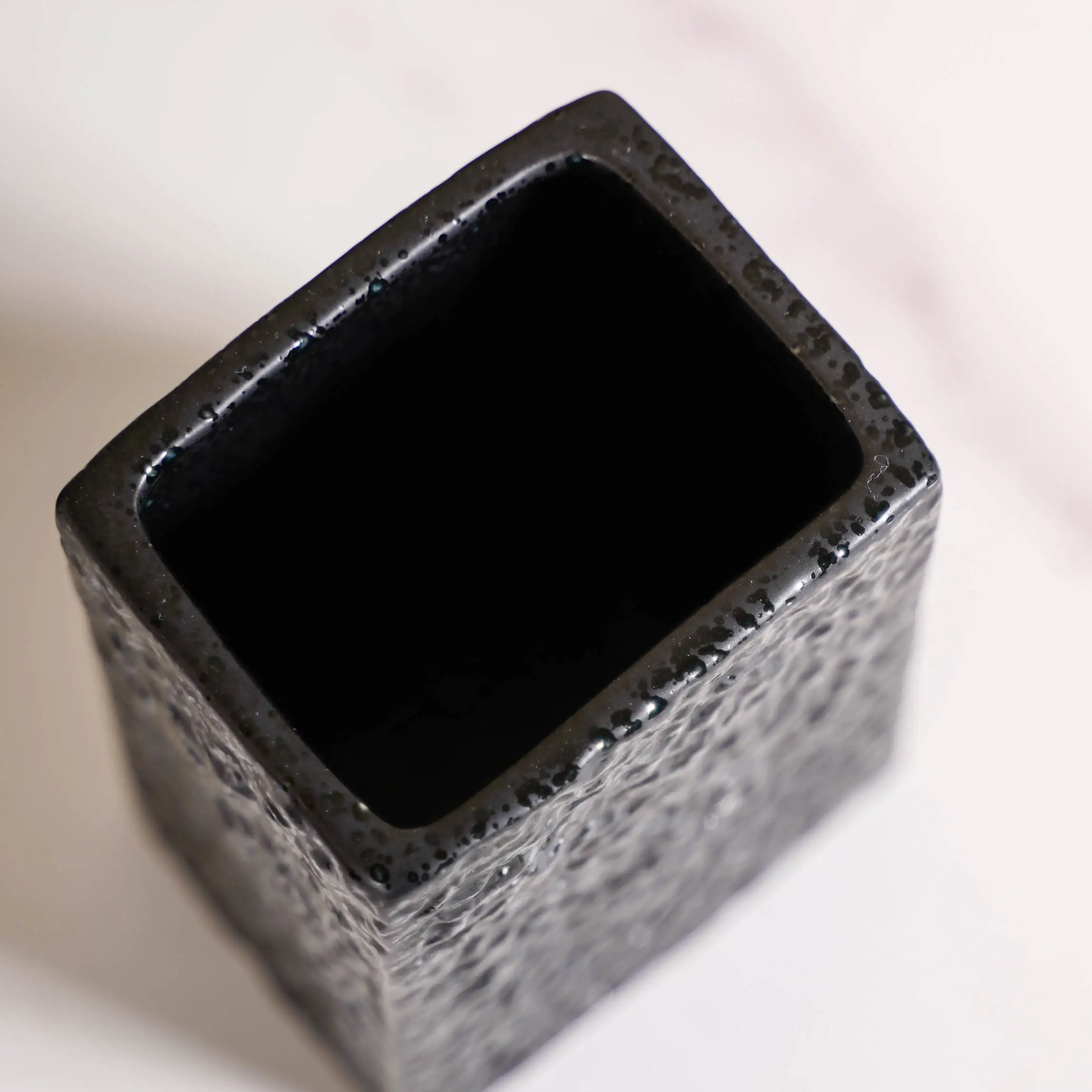Black Ceramic Bath Set Of 3 Stone Textured - Image 13