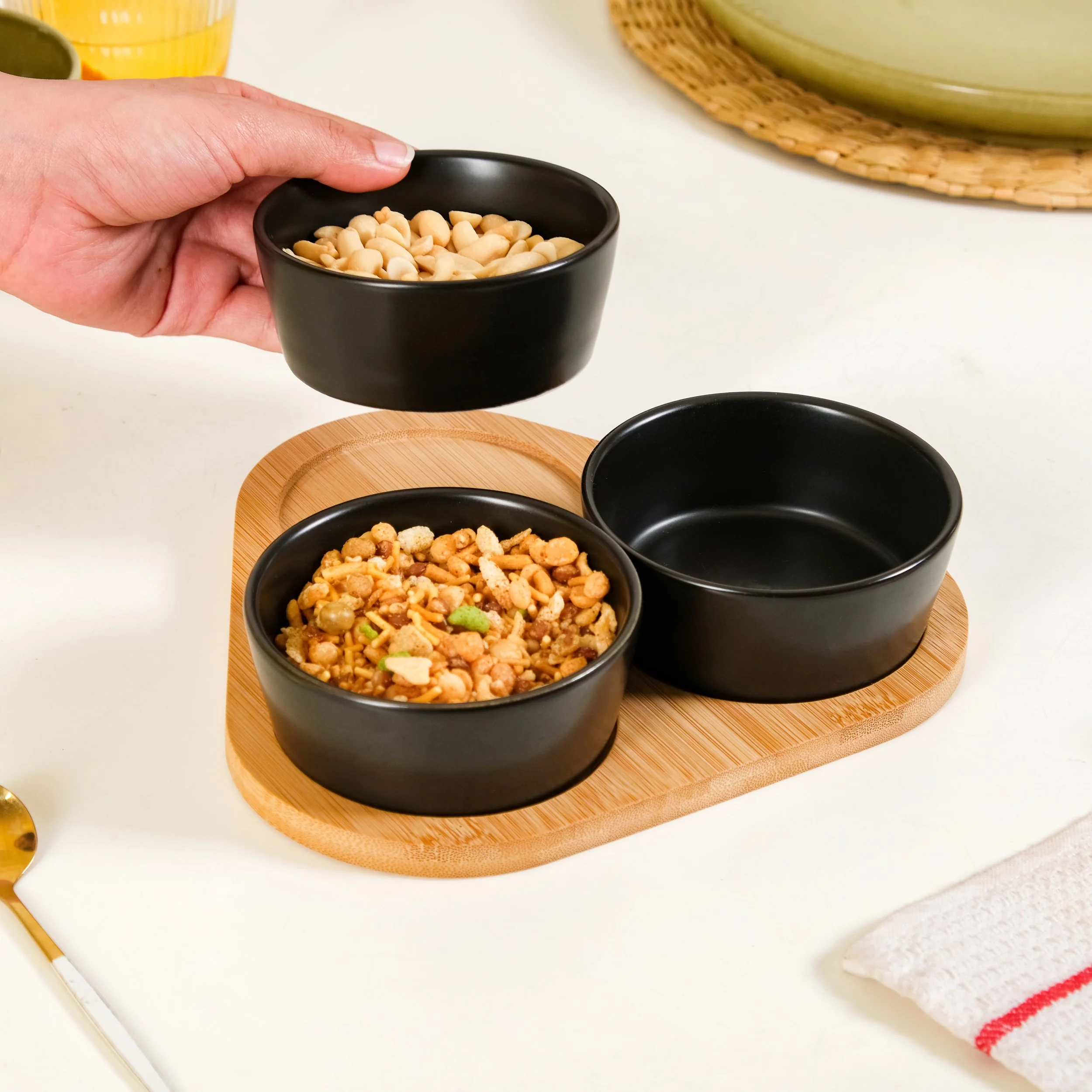 Black Ceramic Bowls Set Of 3 With Bamboo Tray 200ml - Image 2
