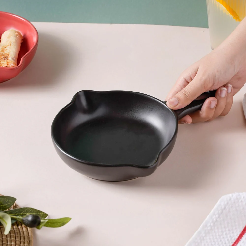 Black Ceramic Dish With Handle - Image 2