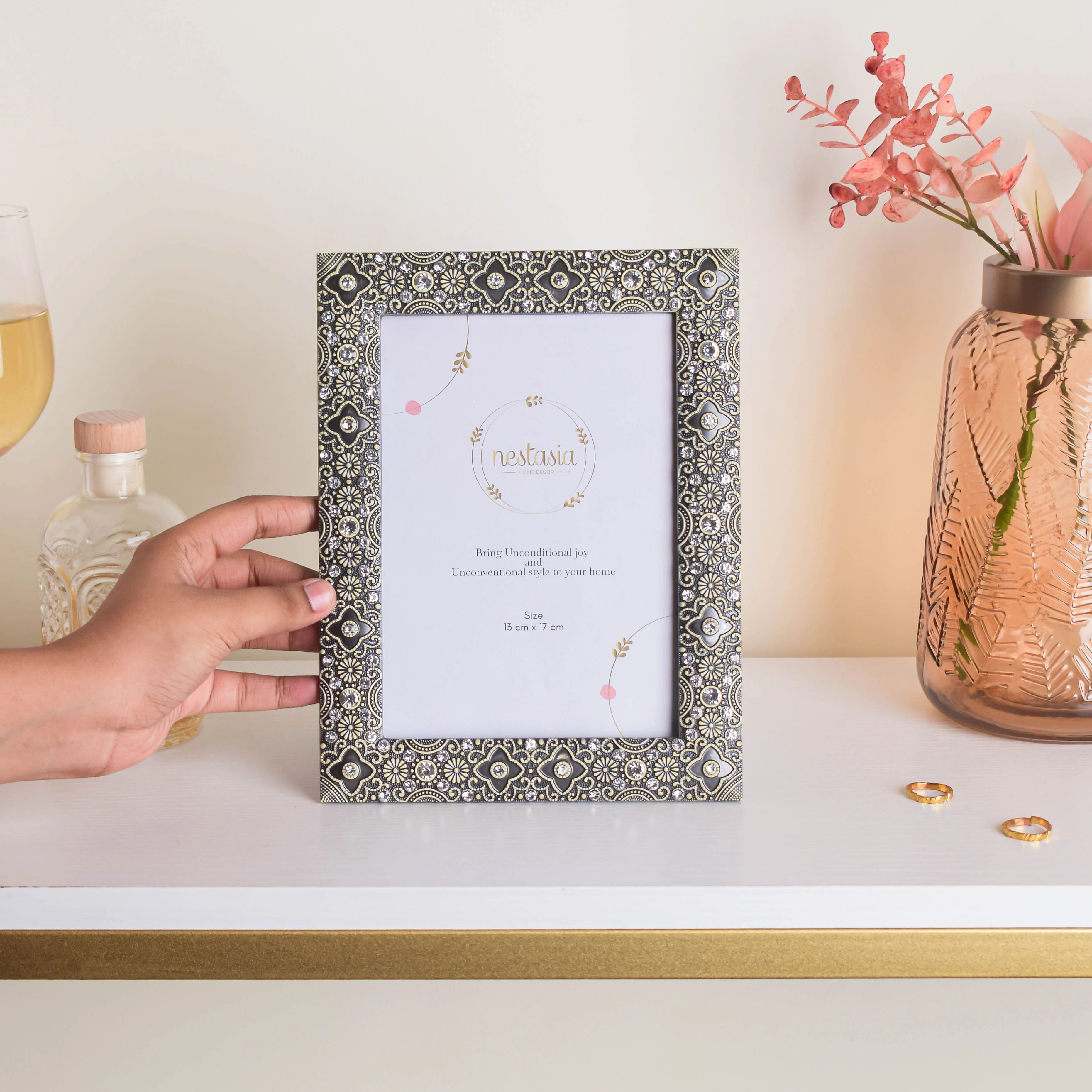 Black Cosmo Photo Frame - Image 2