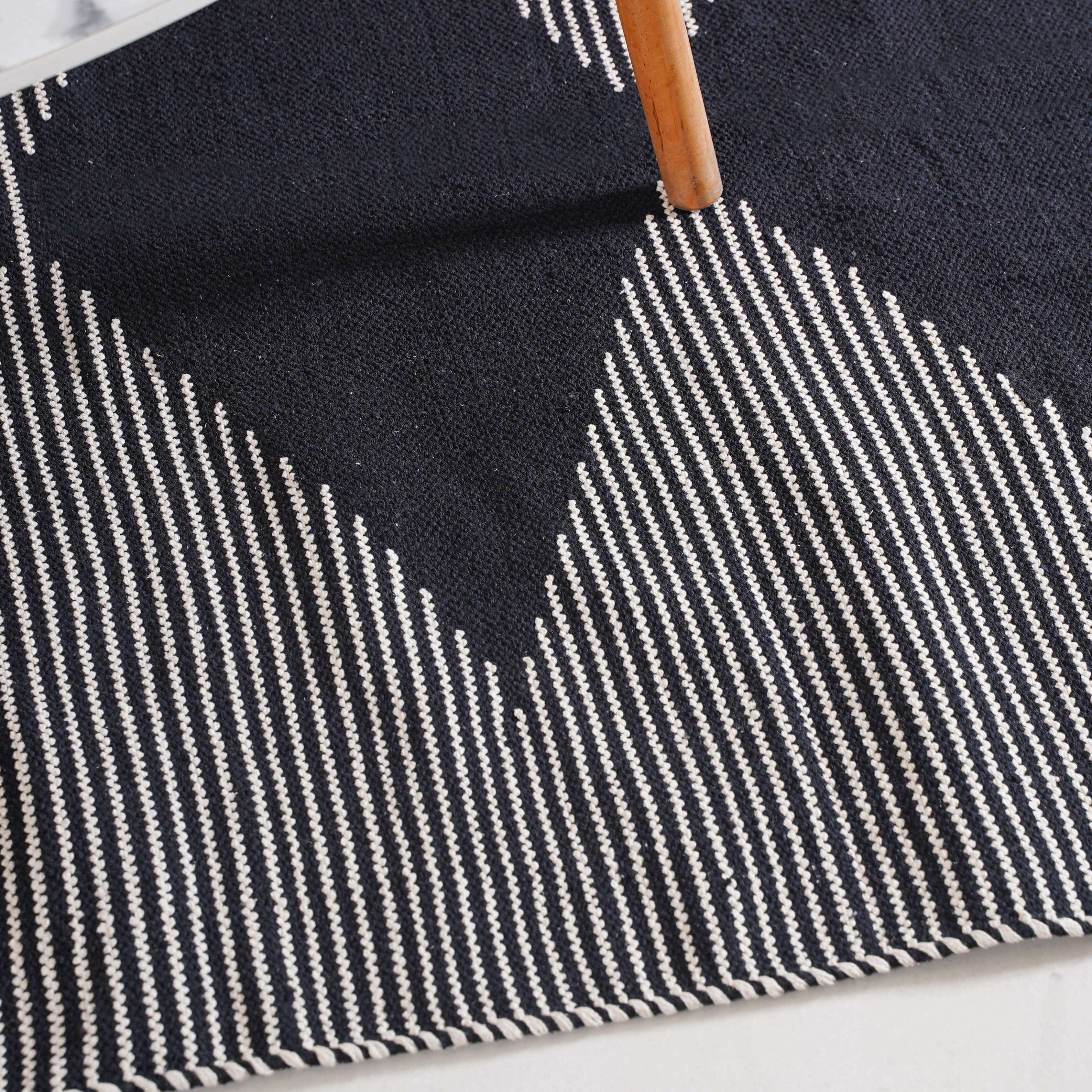 Black Diamond Rug for Living Room - Image 14