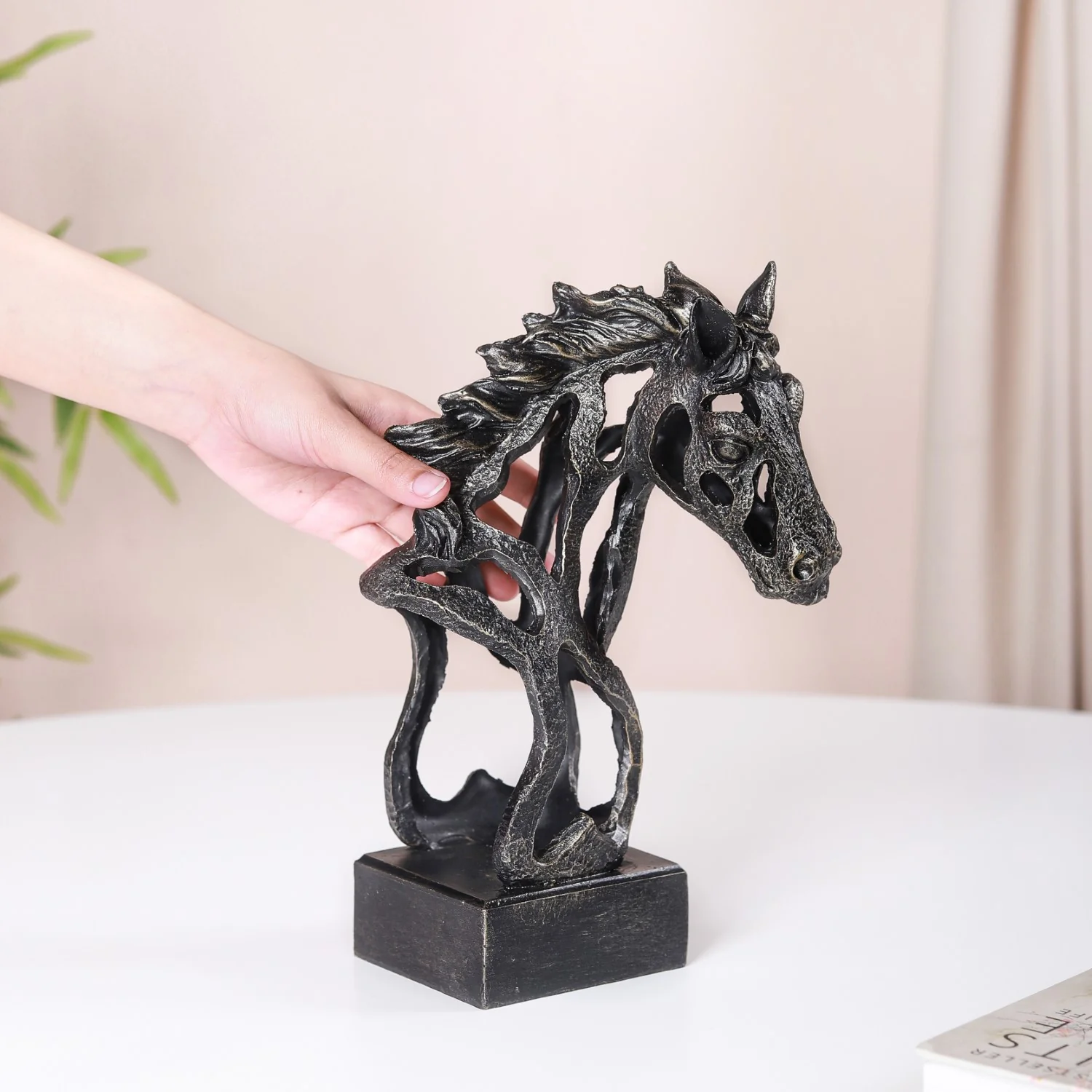 Black Horse Decorative Showpiece - Image 2