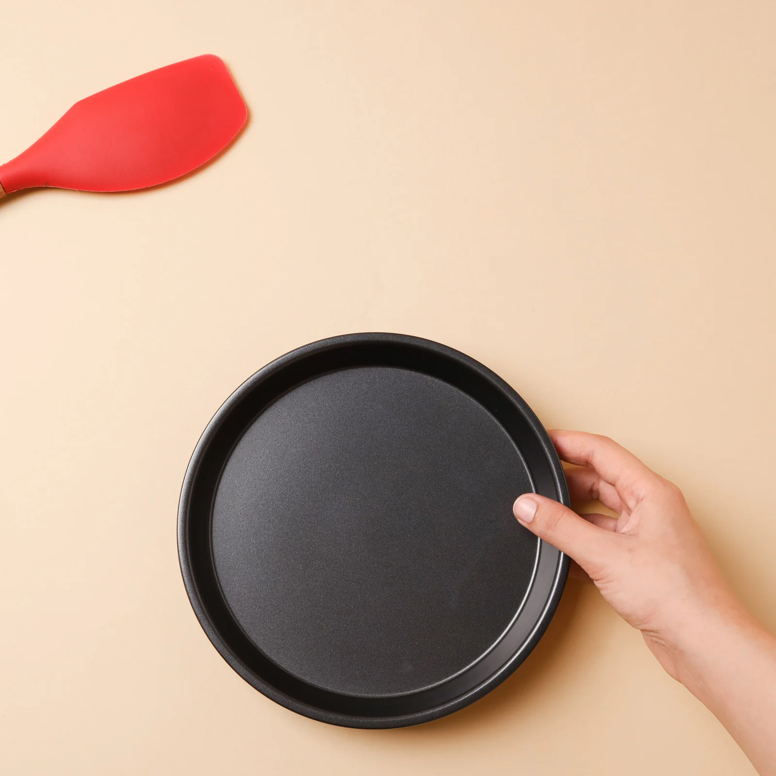 Black Metal Baking Dish - Image 4