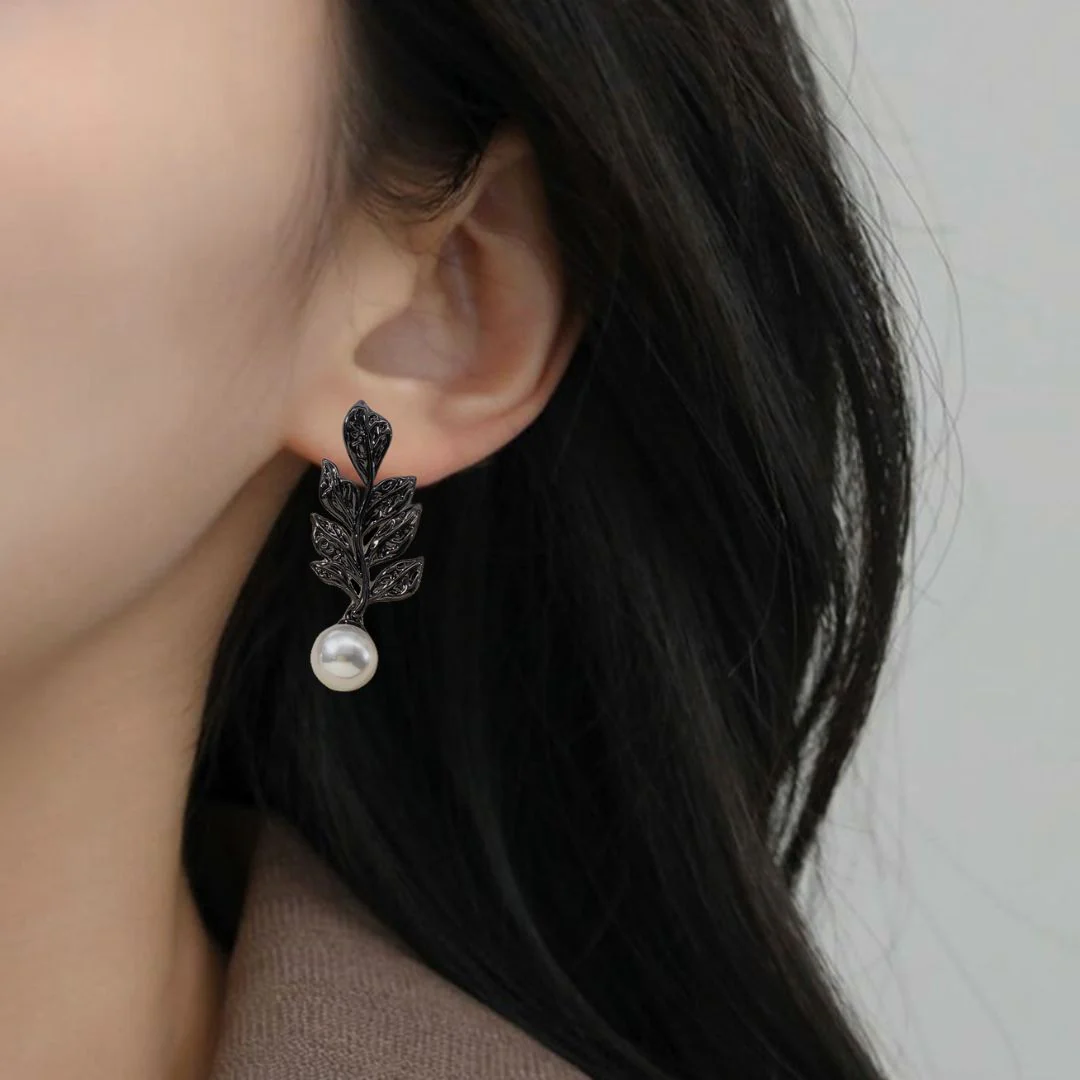 Black Pearl Leaf Dangles - Image 5