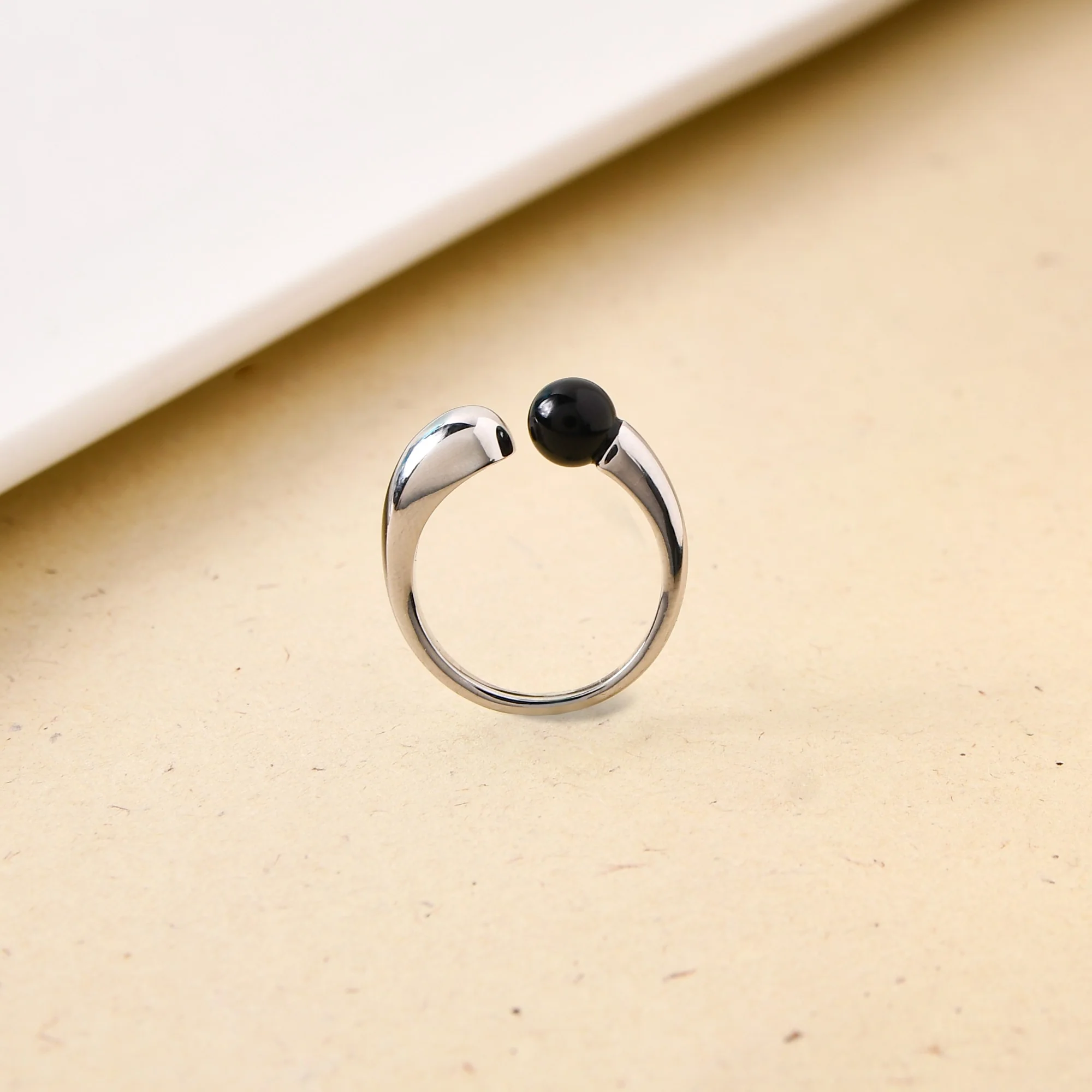 Black Stone Silver Ring - Image 5