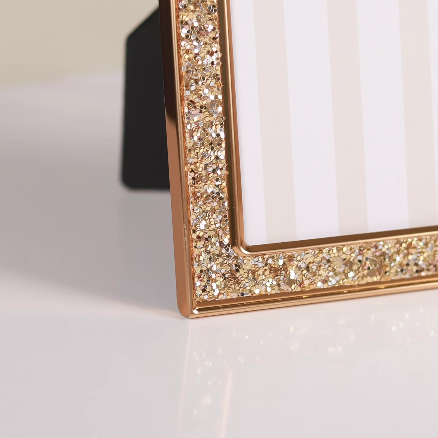 Bling Gold Photo Frame 7.5"x6" - Image 8