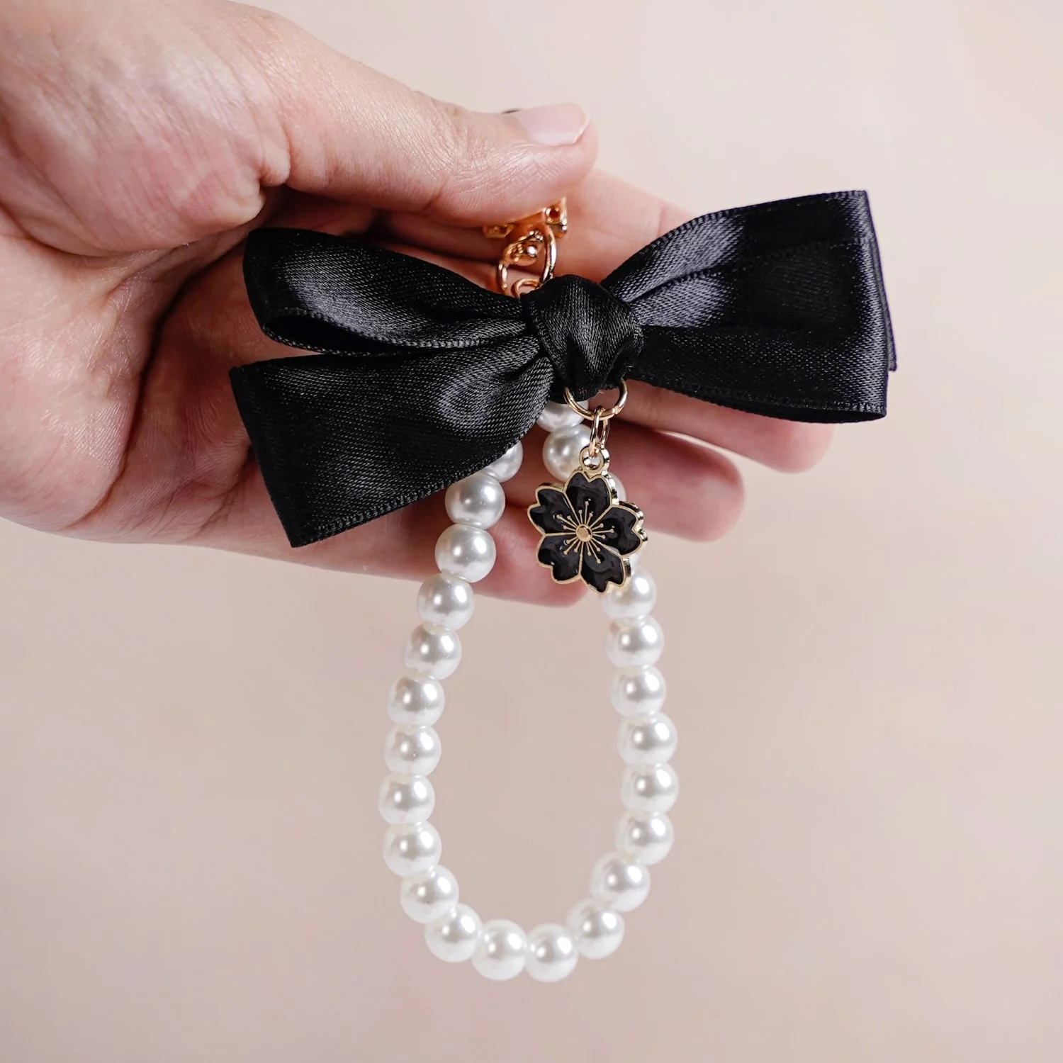 Blooming Bow Keychain With Pearl Dangler - Image 2