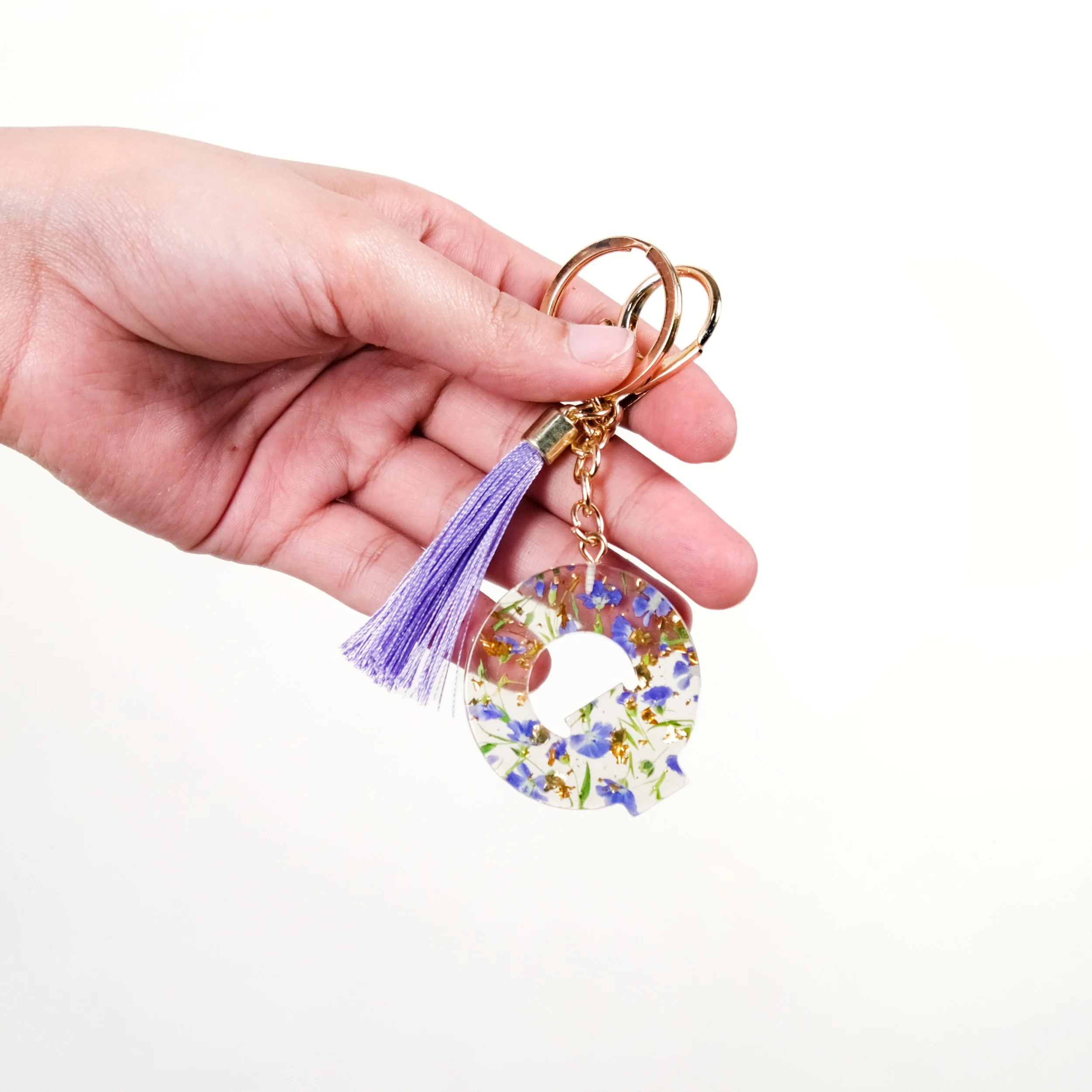 Blossom And Bloom Letter Q Cute Keychain - Image 2